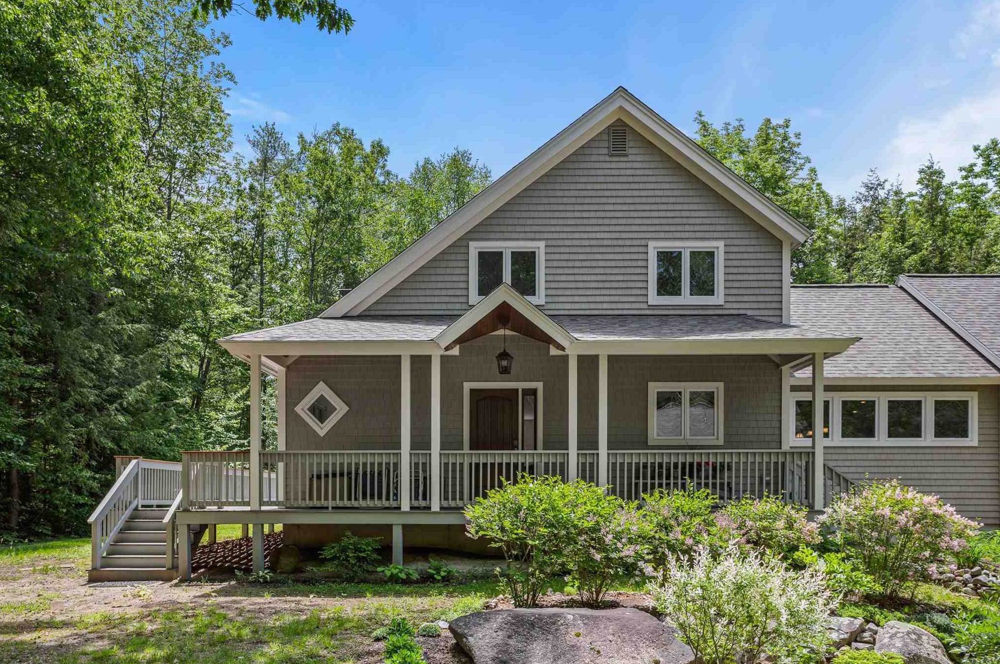 74 Cannes St, Moultonborough, NH 03254-4434