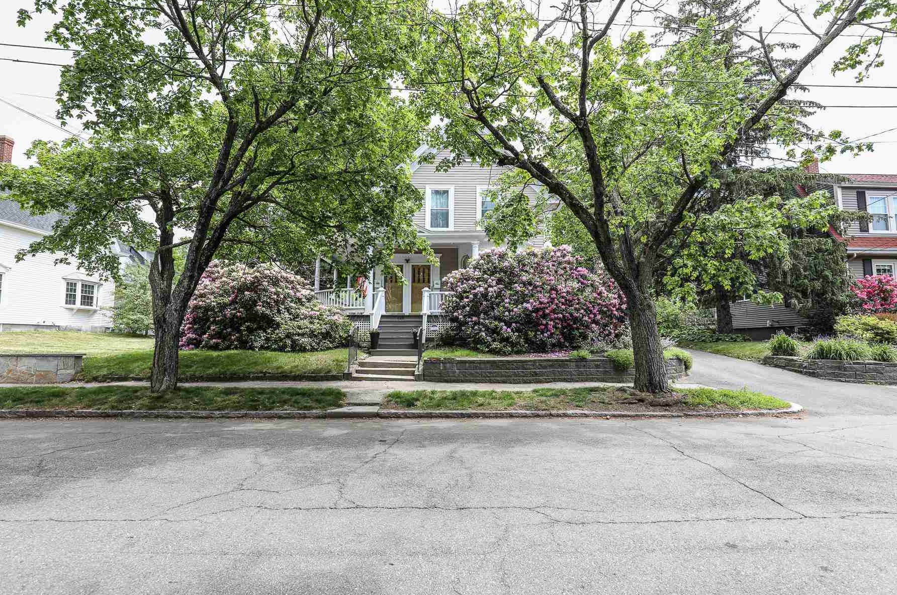 629 Belmont St, Manchester, NH 03104-5166