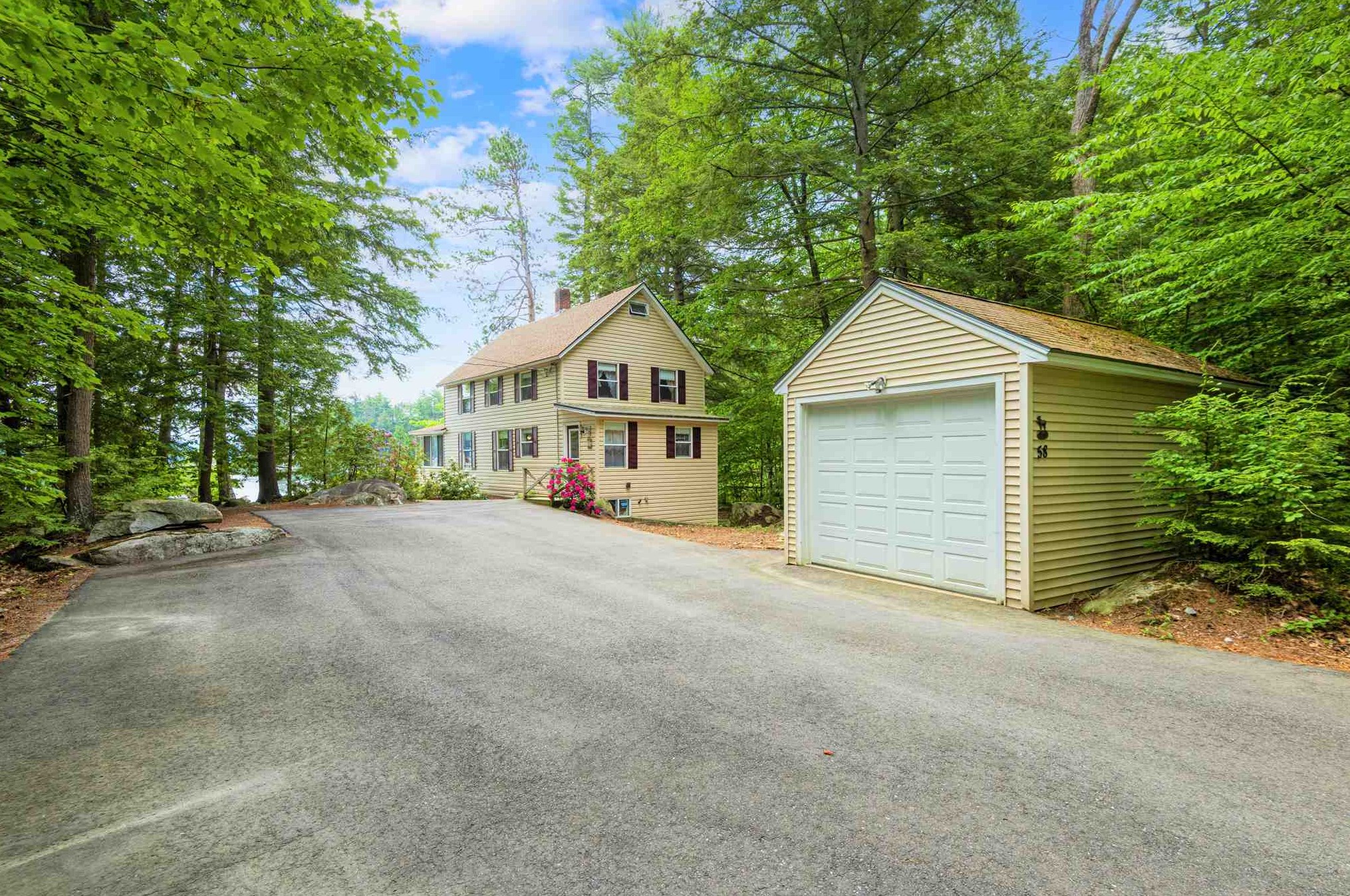 58 Rollins Rd, Alton, NH 03810