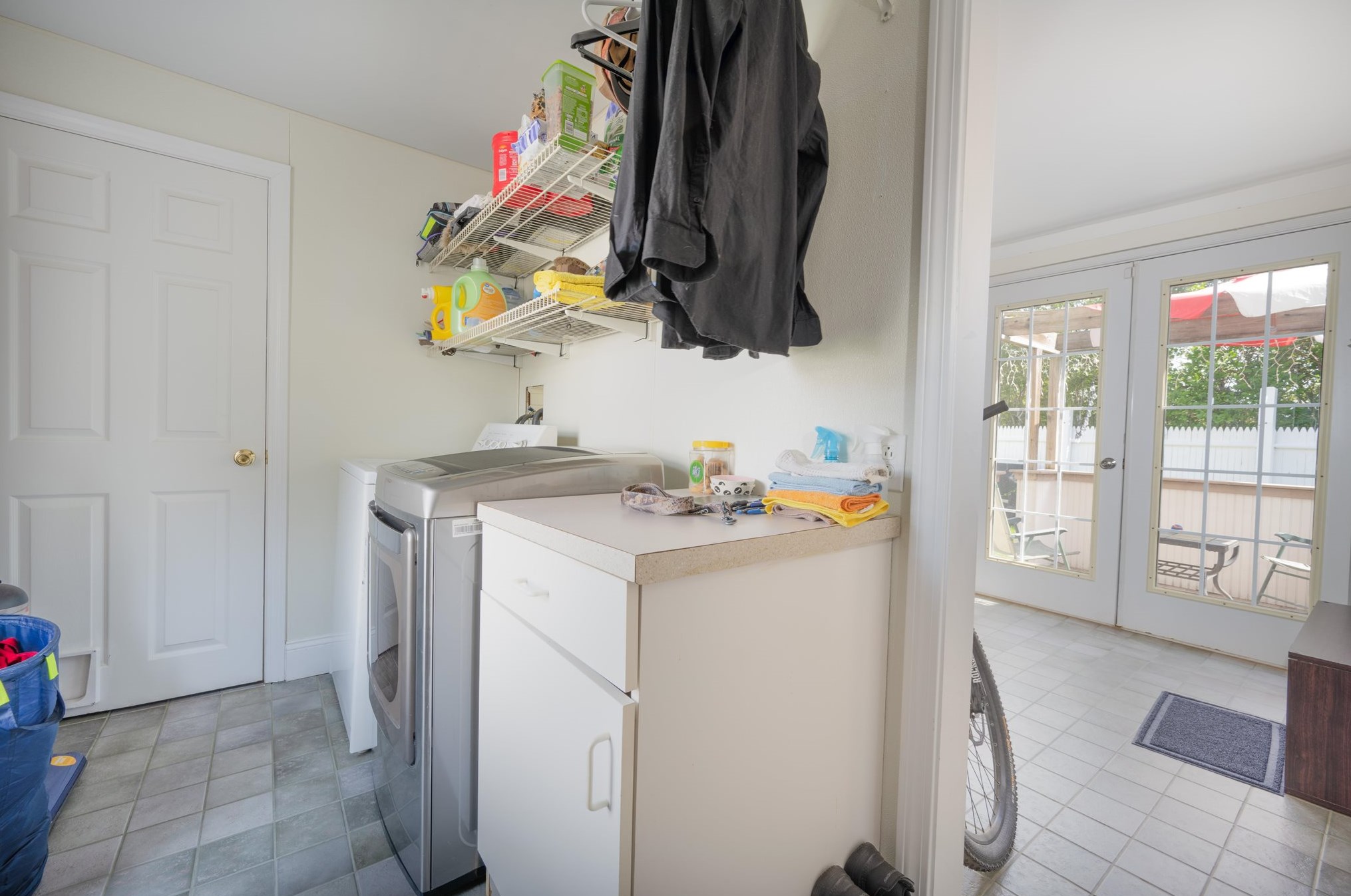 10 Jewett St, Manchester NH 03103-3856 exterior