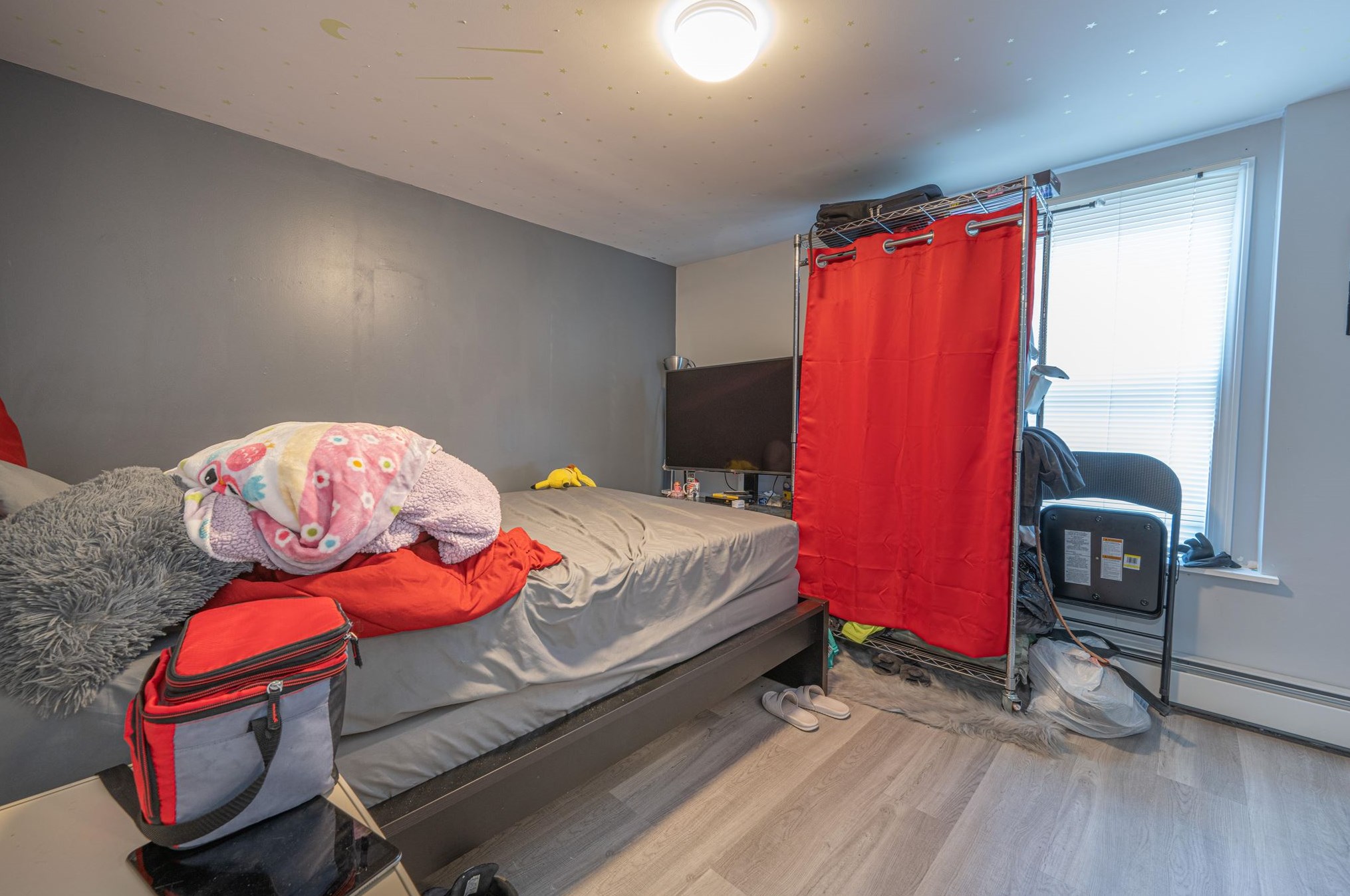 10 Jewett St, Manchester NH 03103-3856 exterior