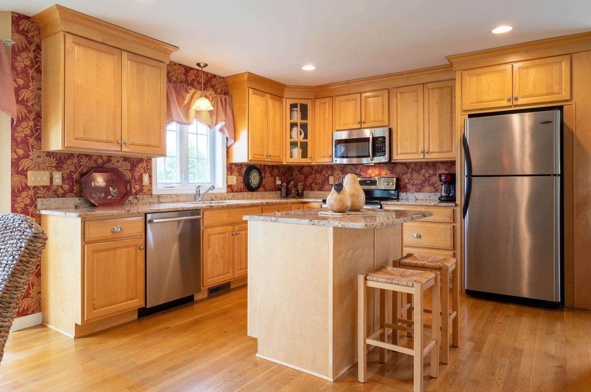 9 Pineo Farms, Seabrook, NH 03874