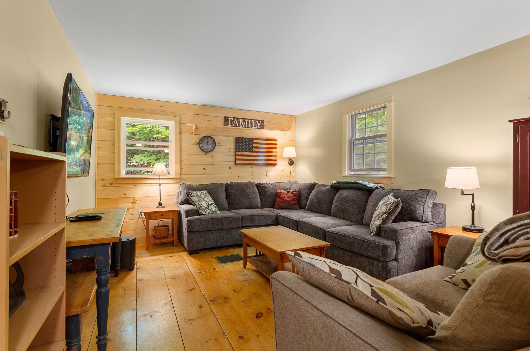107 Upper Craney Hill, Weare, NH 03281