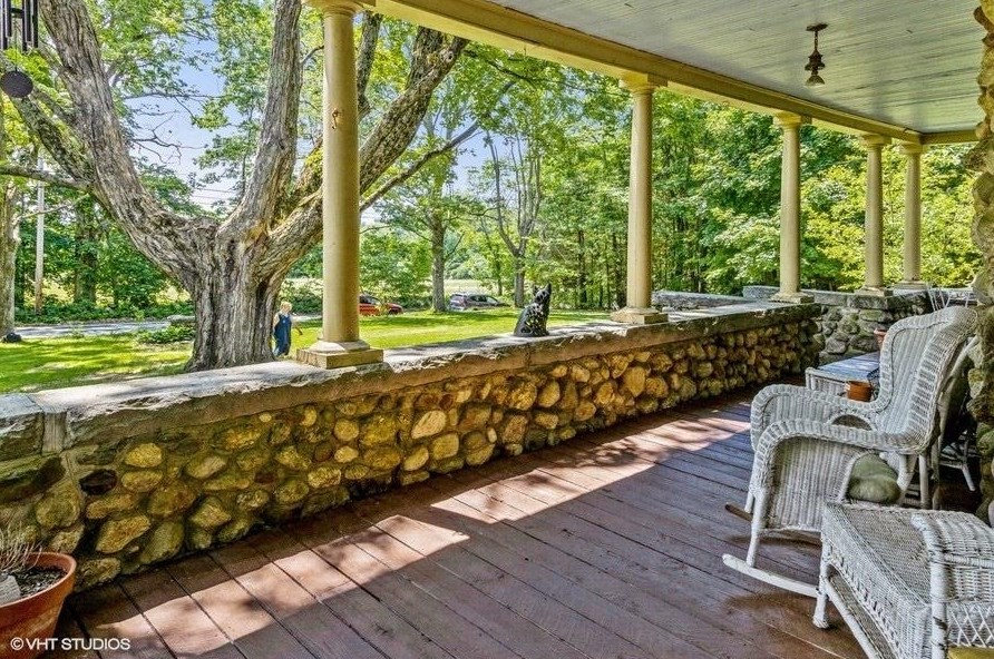 3 Hutchinson, Mount Vernon, NH 03057