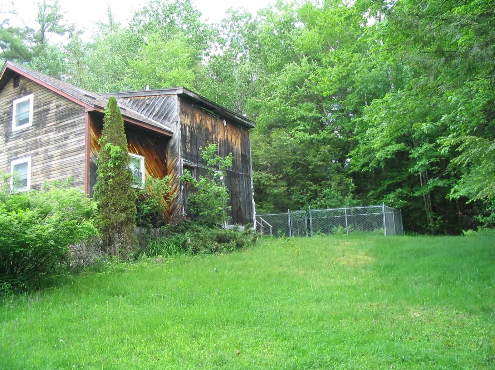 562 Chesham Rd, Harrisville, NH 03450