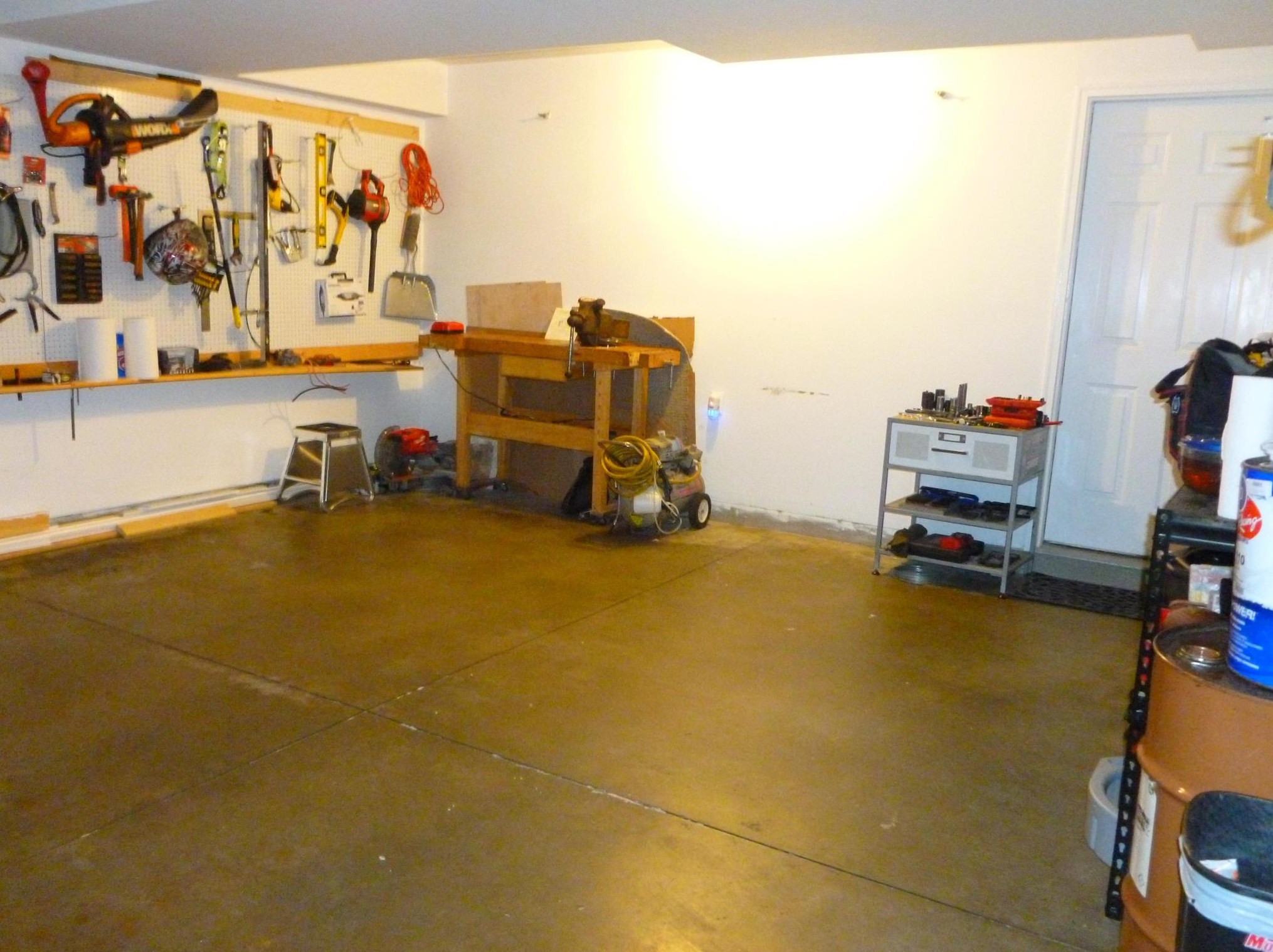 84 Un St, Manchester NH 03103-6302 exterior