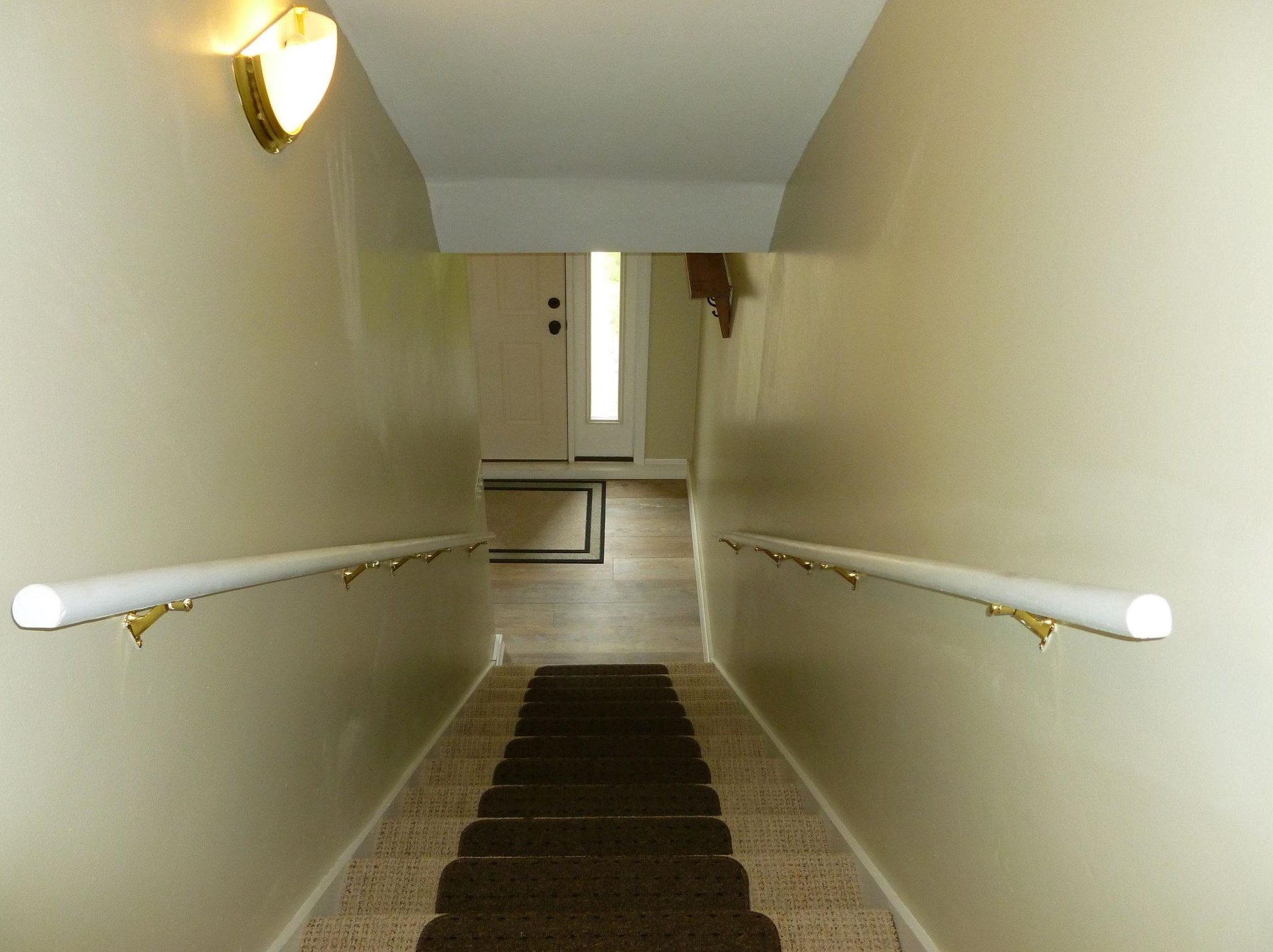 84 Un St, Manchester NH 03103-6302 exterior