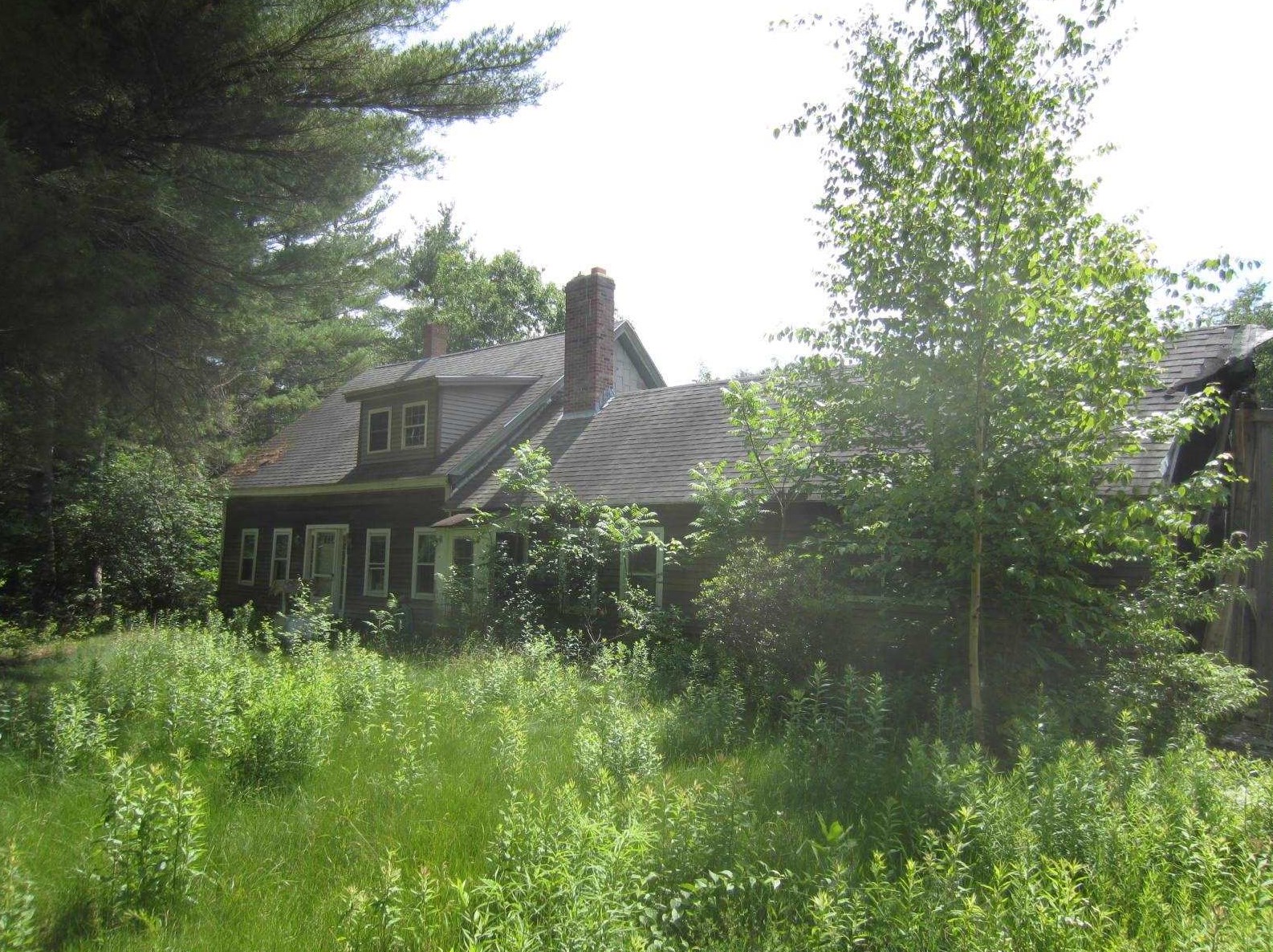 217 Mt Delight Rd, Deerfield, NH 03037