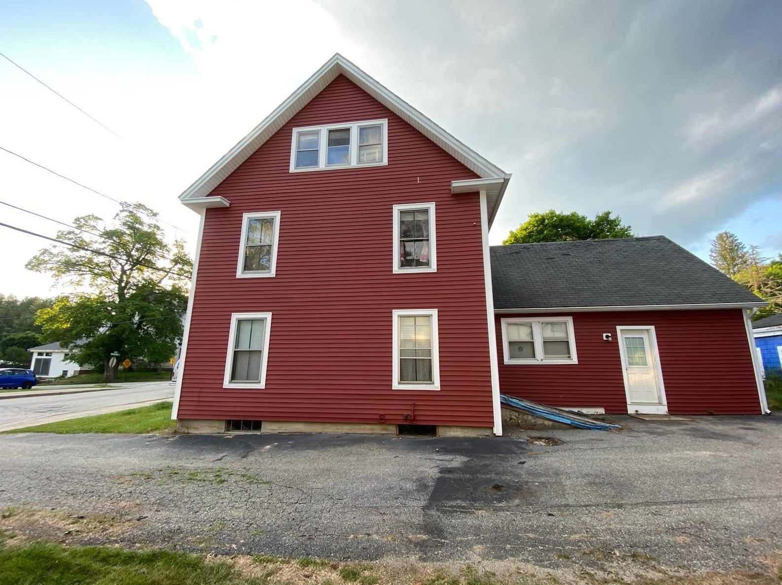 29 Church, Hillsboro, NH 03244
