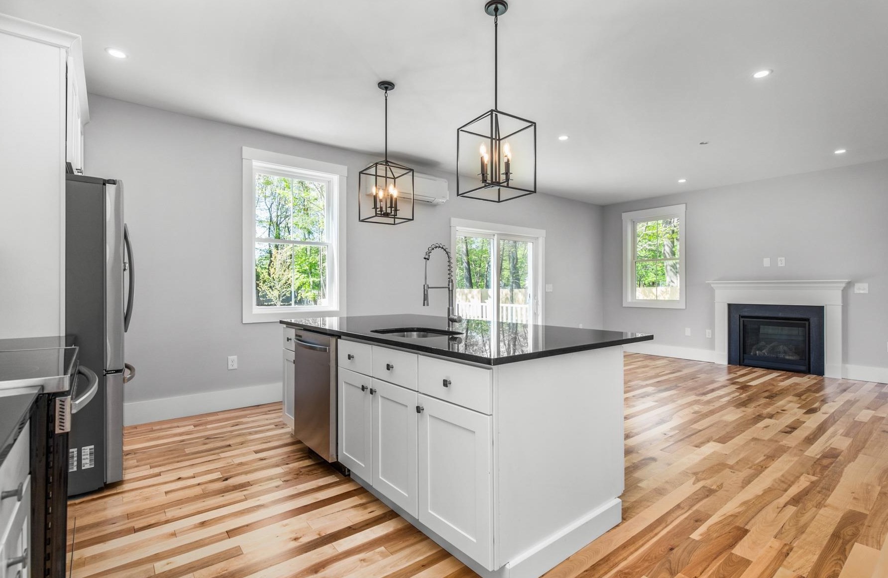 3 Howe, Portsmouth, NH 03869