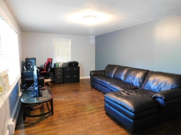 18 Highland Ave, Jaffrey NH  03452-6131 exterior