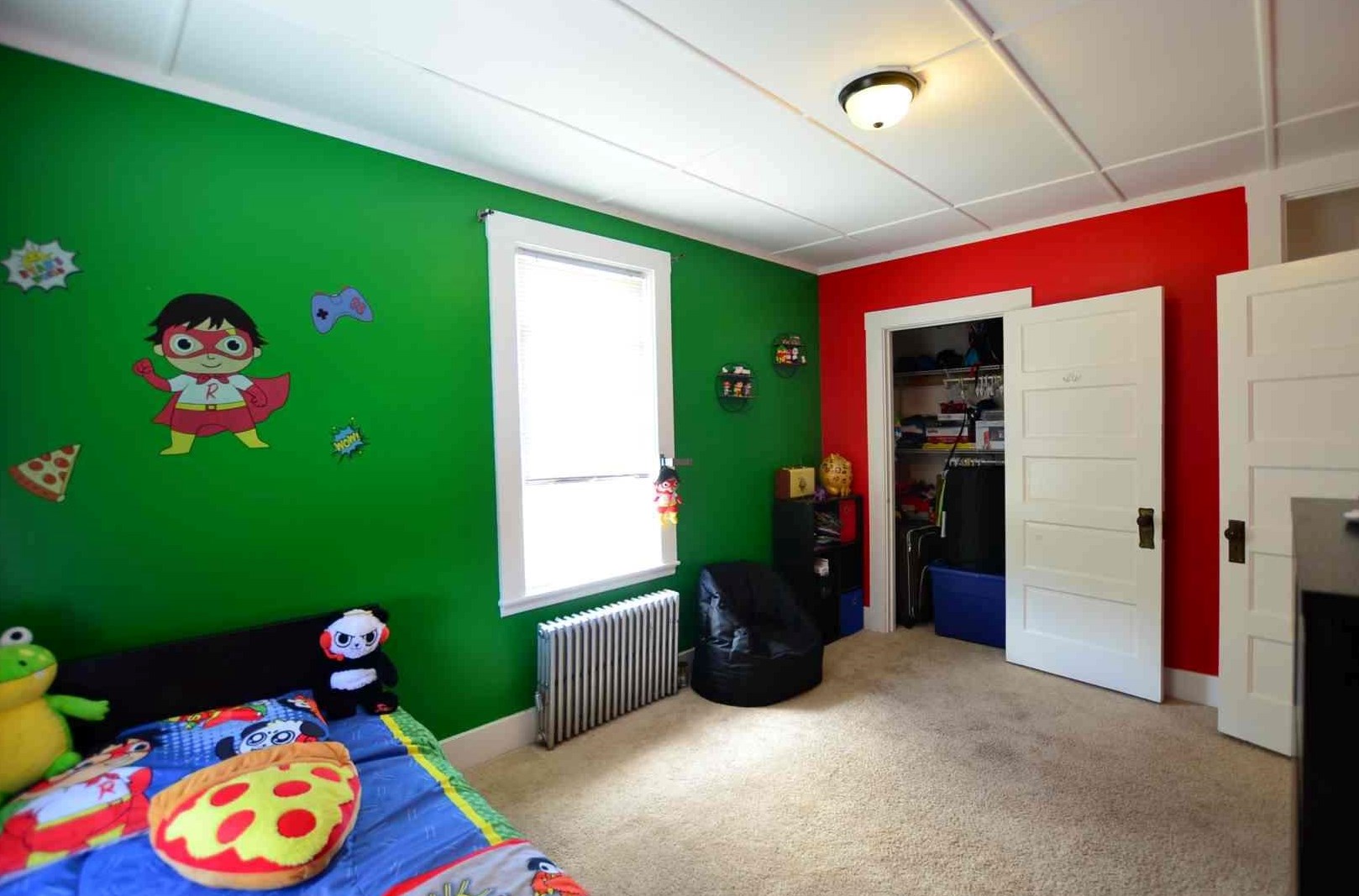 8 6 St, Nashua NH  exterior