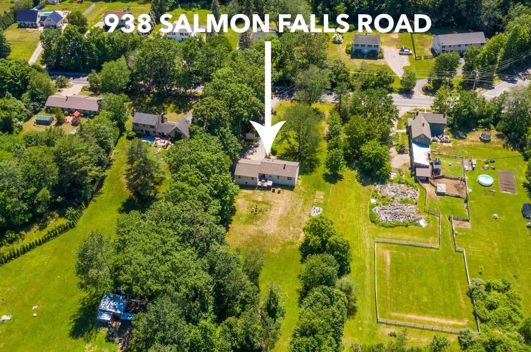 938 Salmon Falls Rd, Rochester, NH 03868 exterior