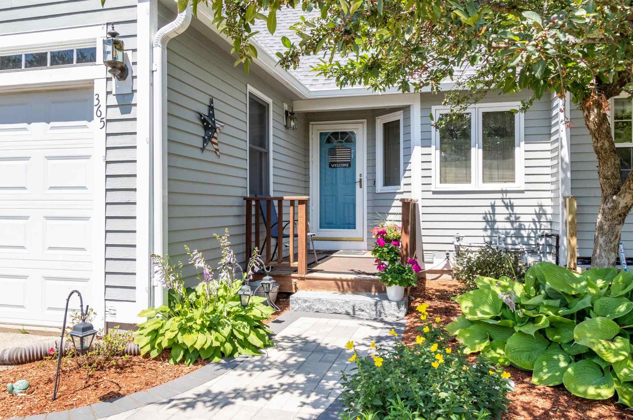 365 Winding Pond Rd, Londonderry, NH 03053
