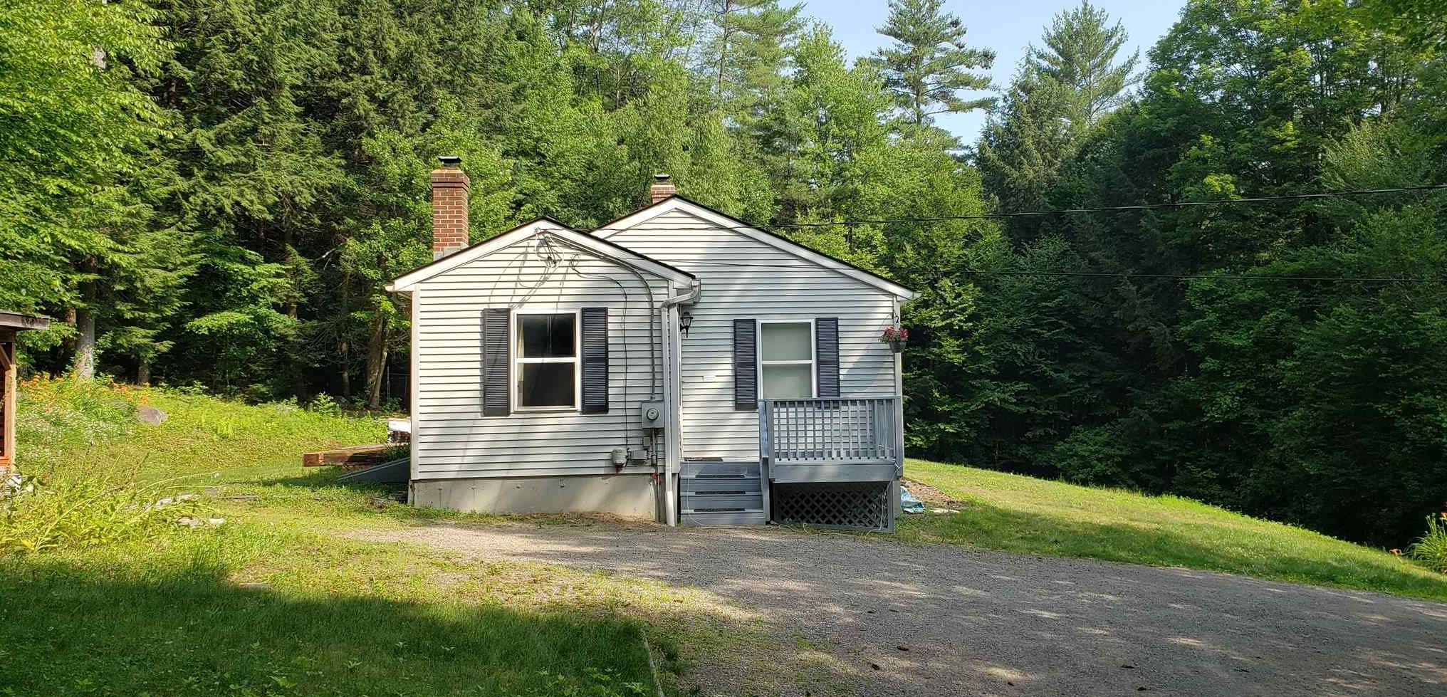 596 Swanzey Lake Rd, Swanzey Center, NH 03446 exterior