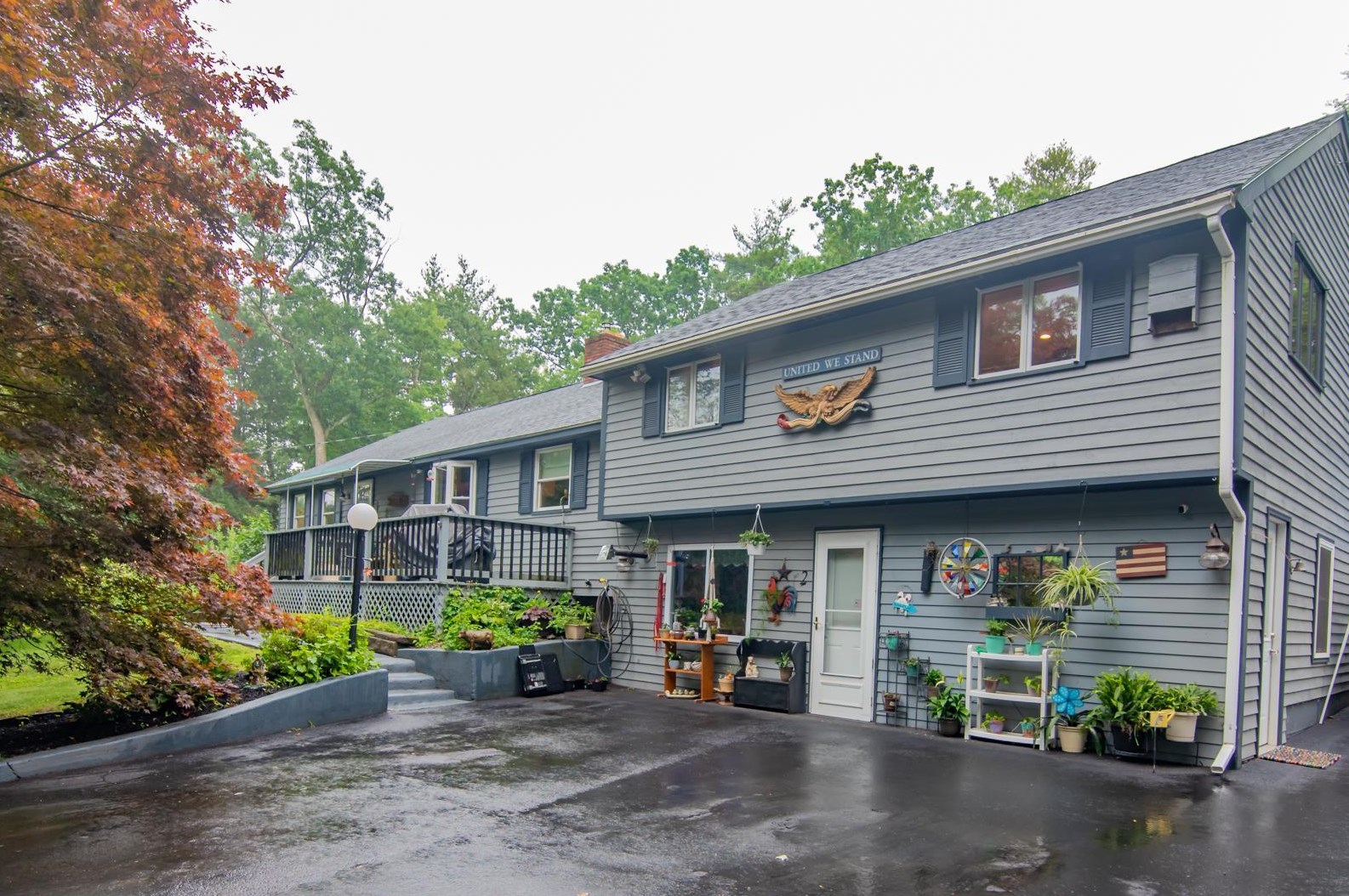 2 Love Ln, Sandown, NH 03873