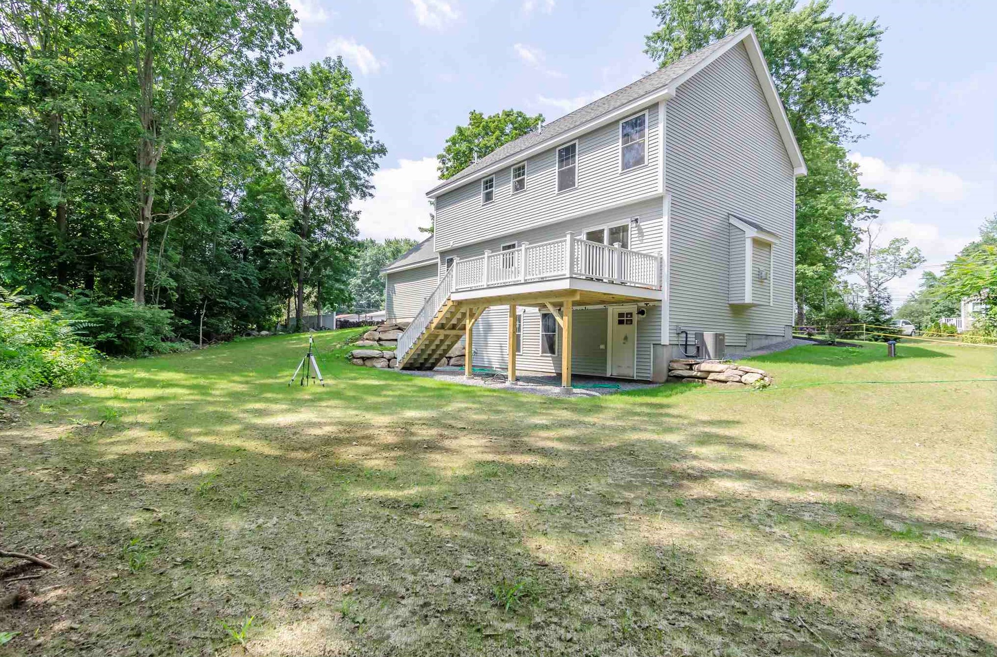 102 N Policy, Salem, NH 03079