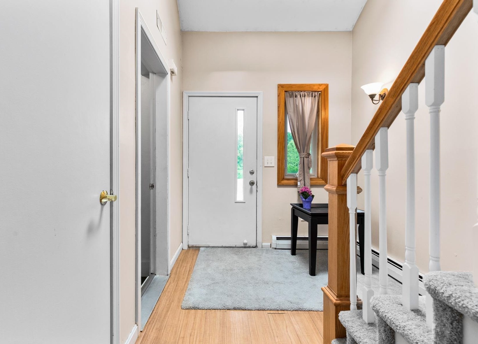 100 Tideview Dr, Dover, NH 03820