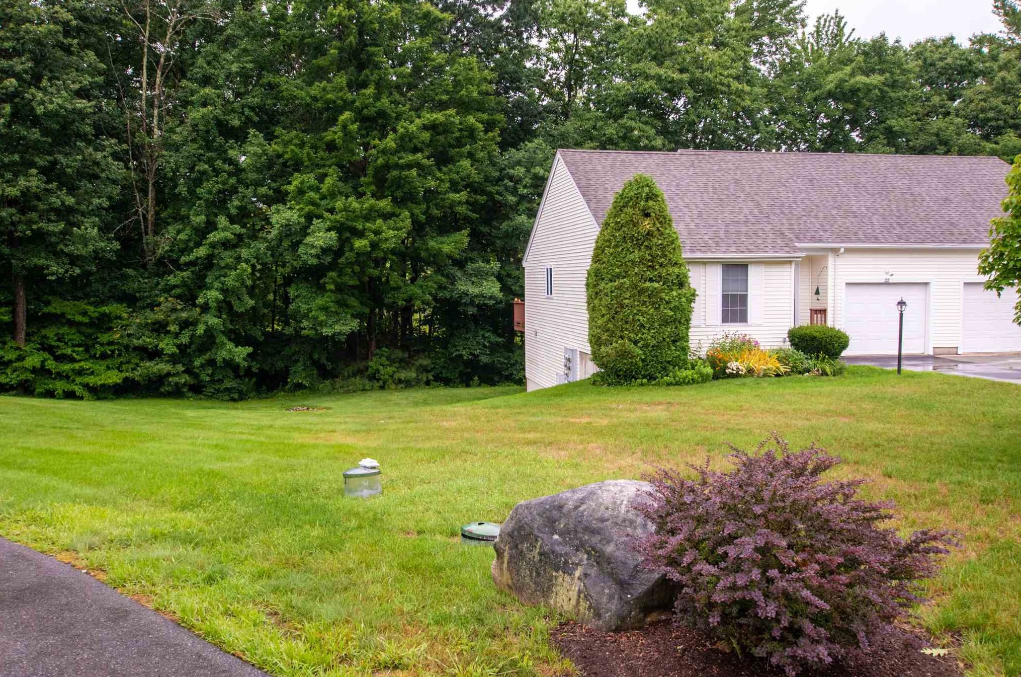 6 Patriot Dr, East Hampstead, NH 03826 exterior