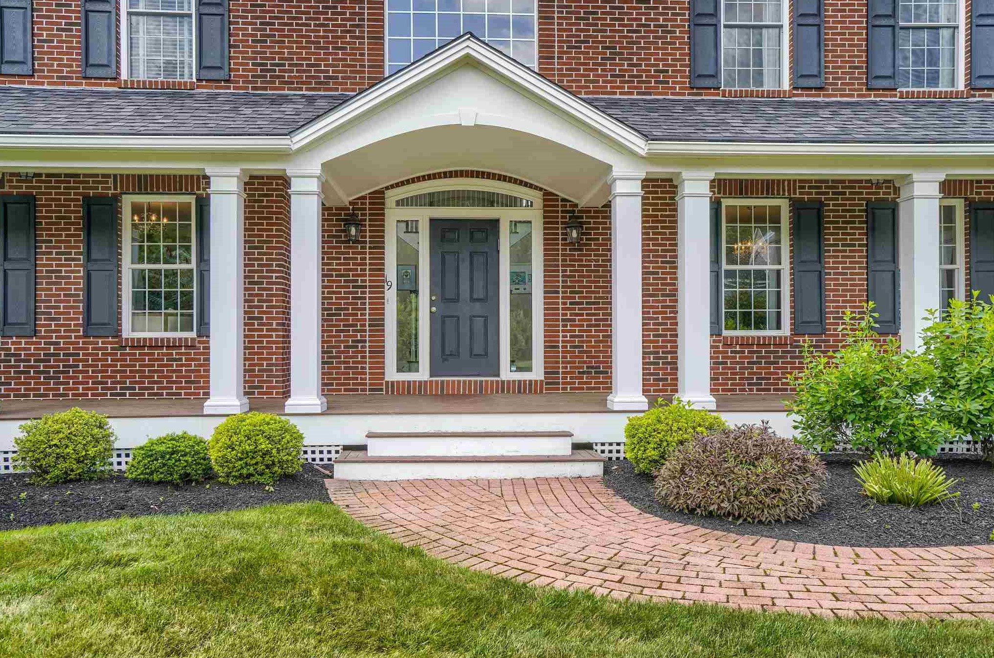 19 Settlers Ct, Manchester, NH 03110-4546