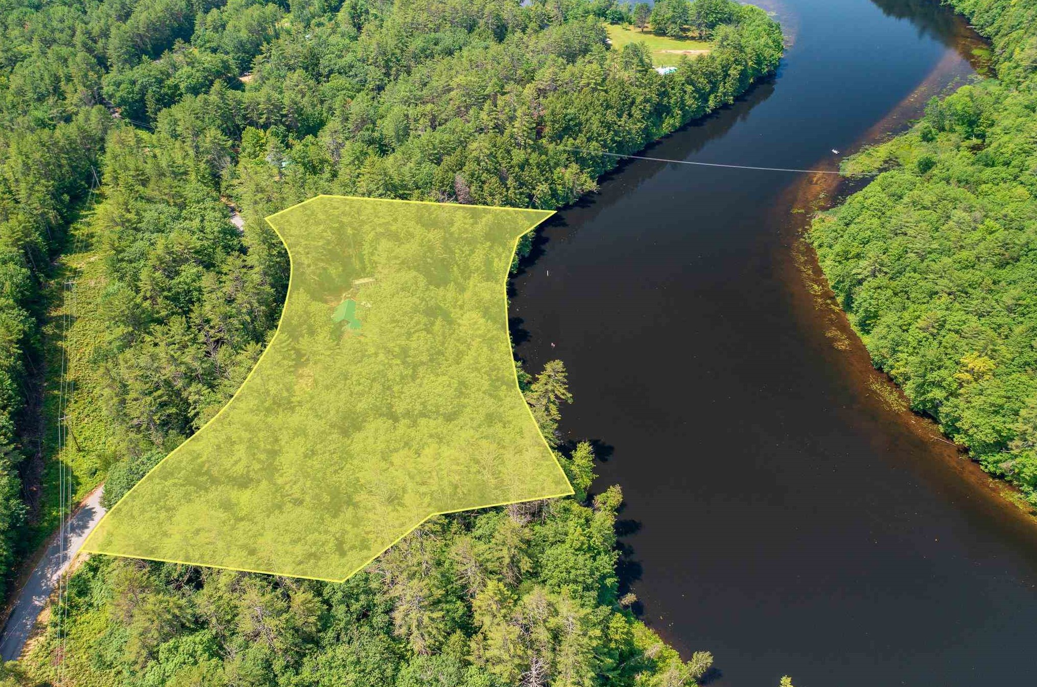 95 Old Bristol, New Hampton, NH 03256
