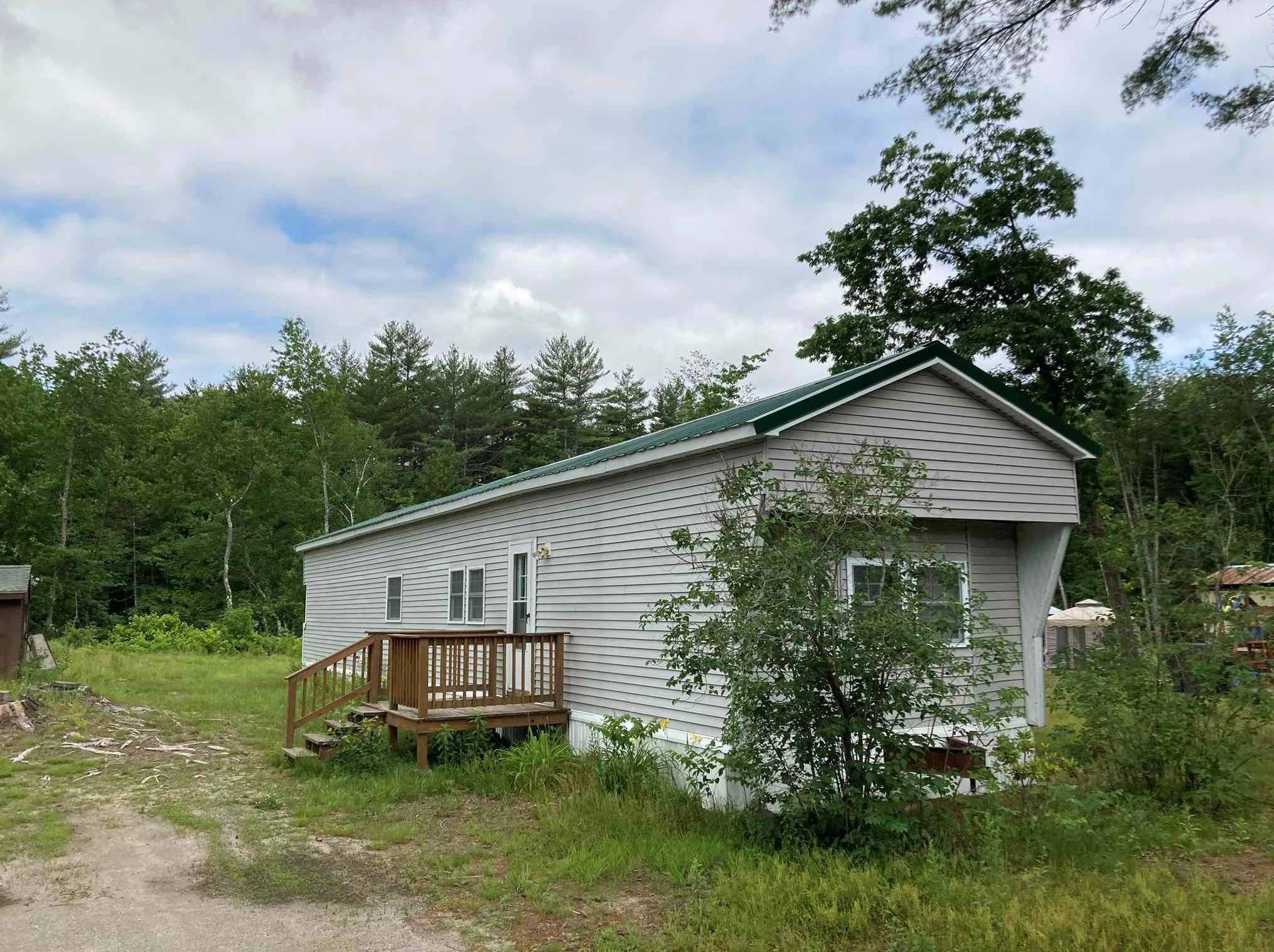 21 Martin, Hillsboro, NH 03244