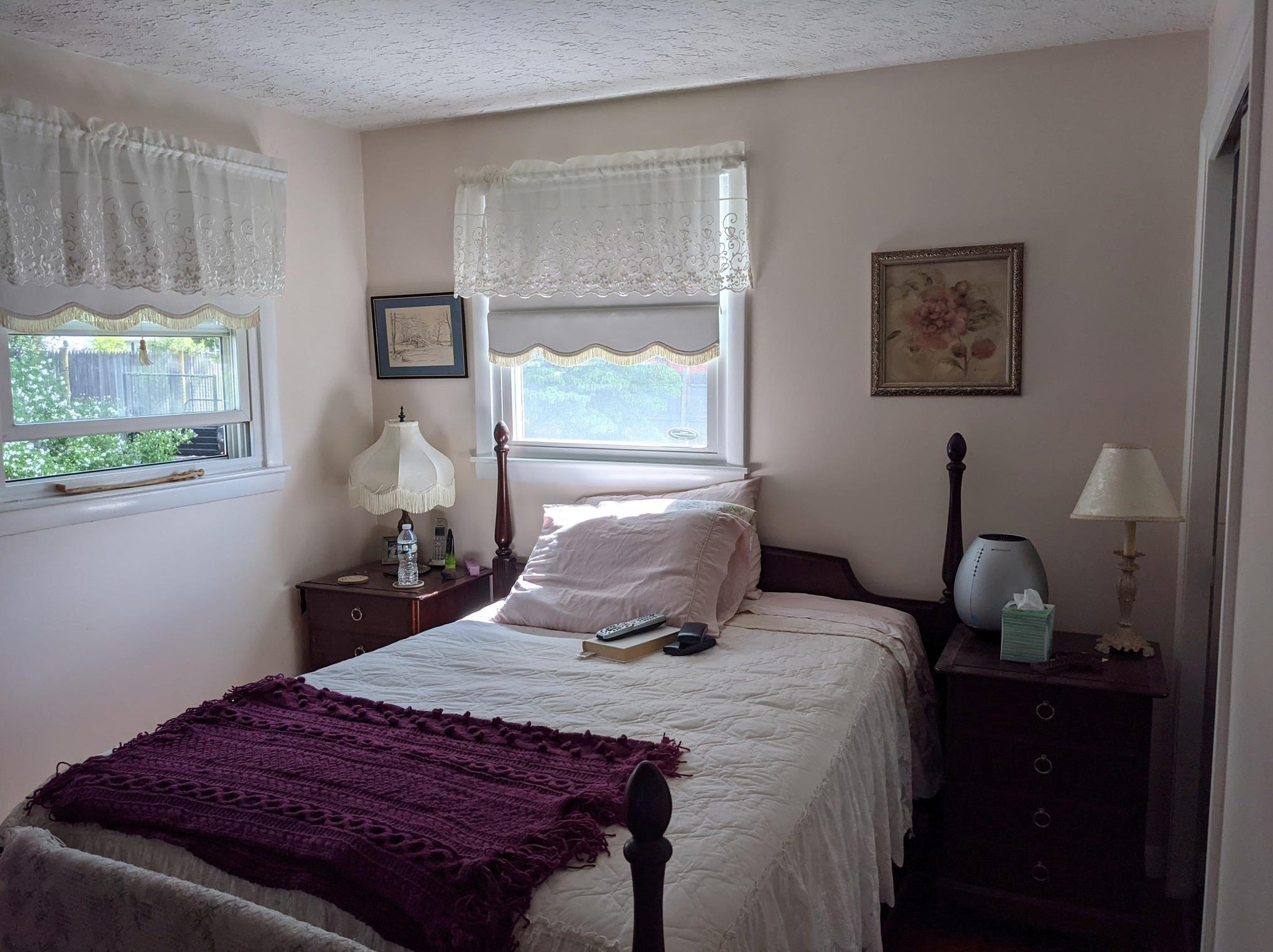 364 Weston St, Manchester NH  03103-5263 exterior