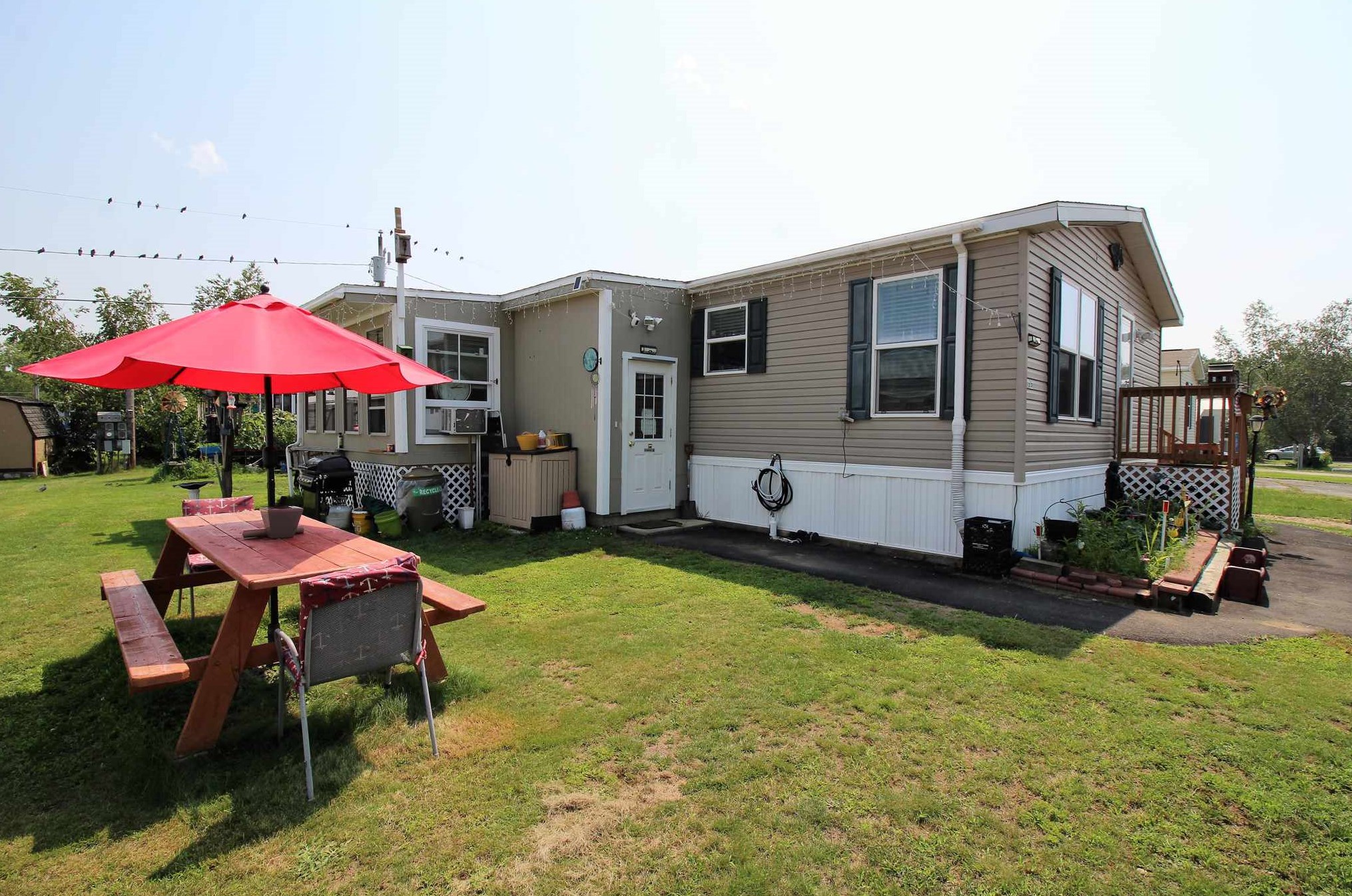 15 Cross Wind Ln, Rochester, NH 03867-5108