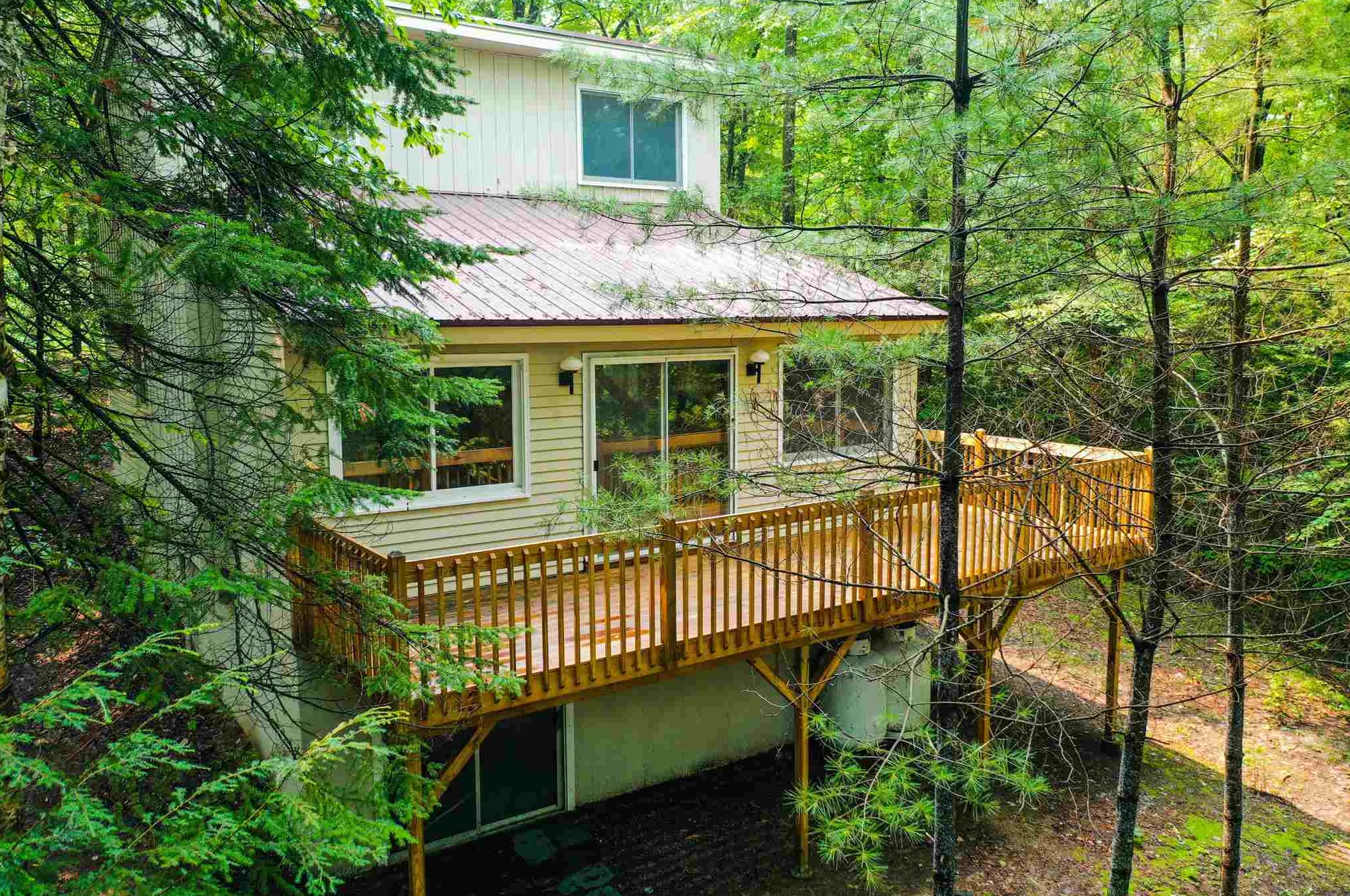 24 Holland Trl, Ellsworth, NH 03285-6508