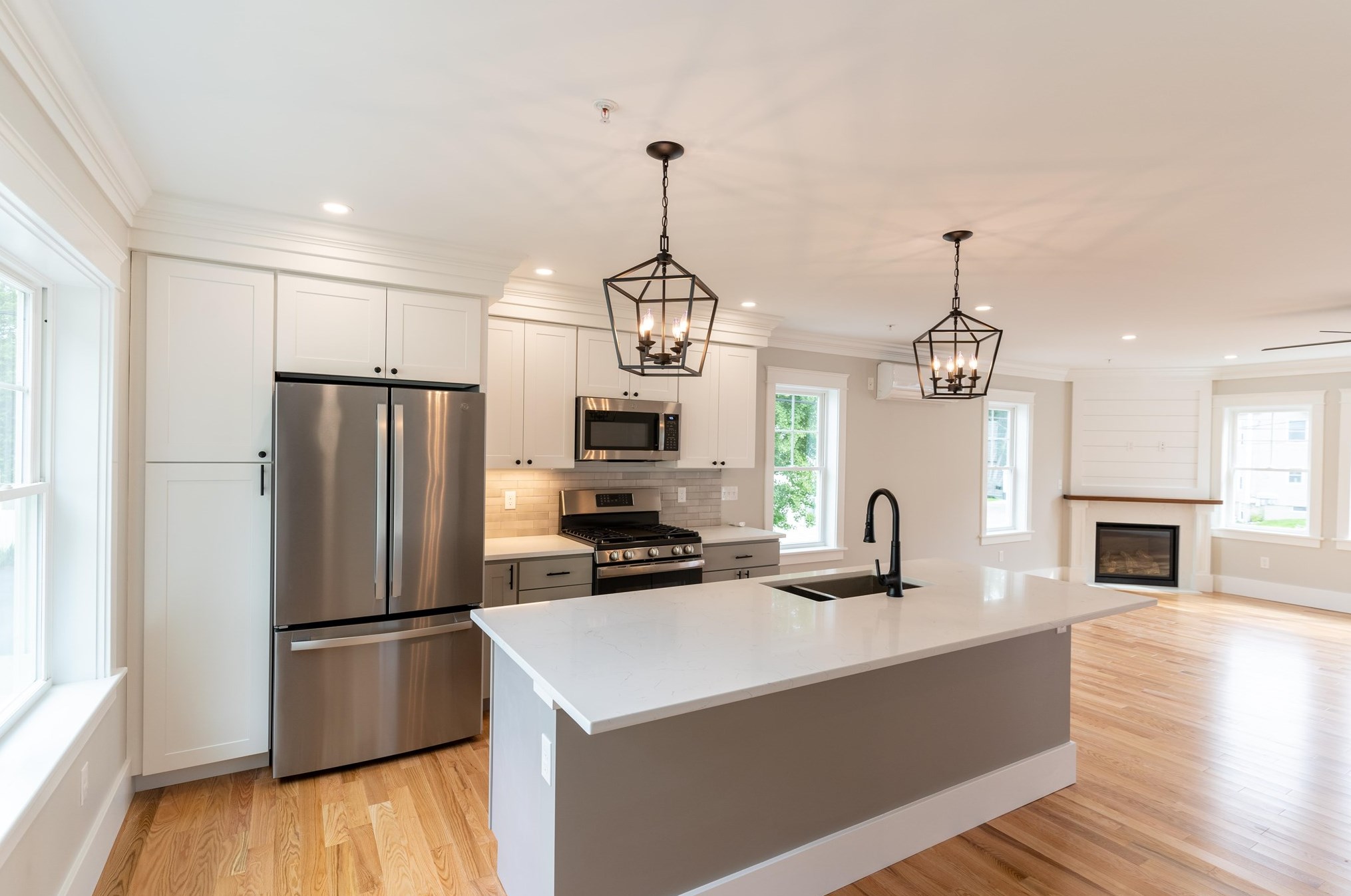 23 Everett St #1, Dover, NH 03820