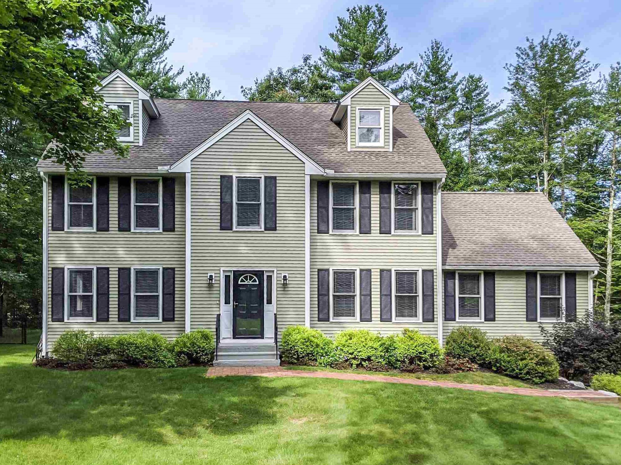 20 Rock Raymond, Brookline, NH 03033