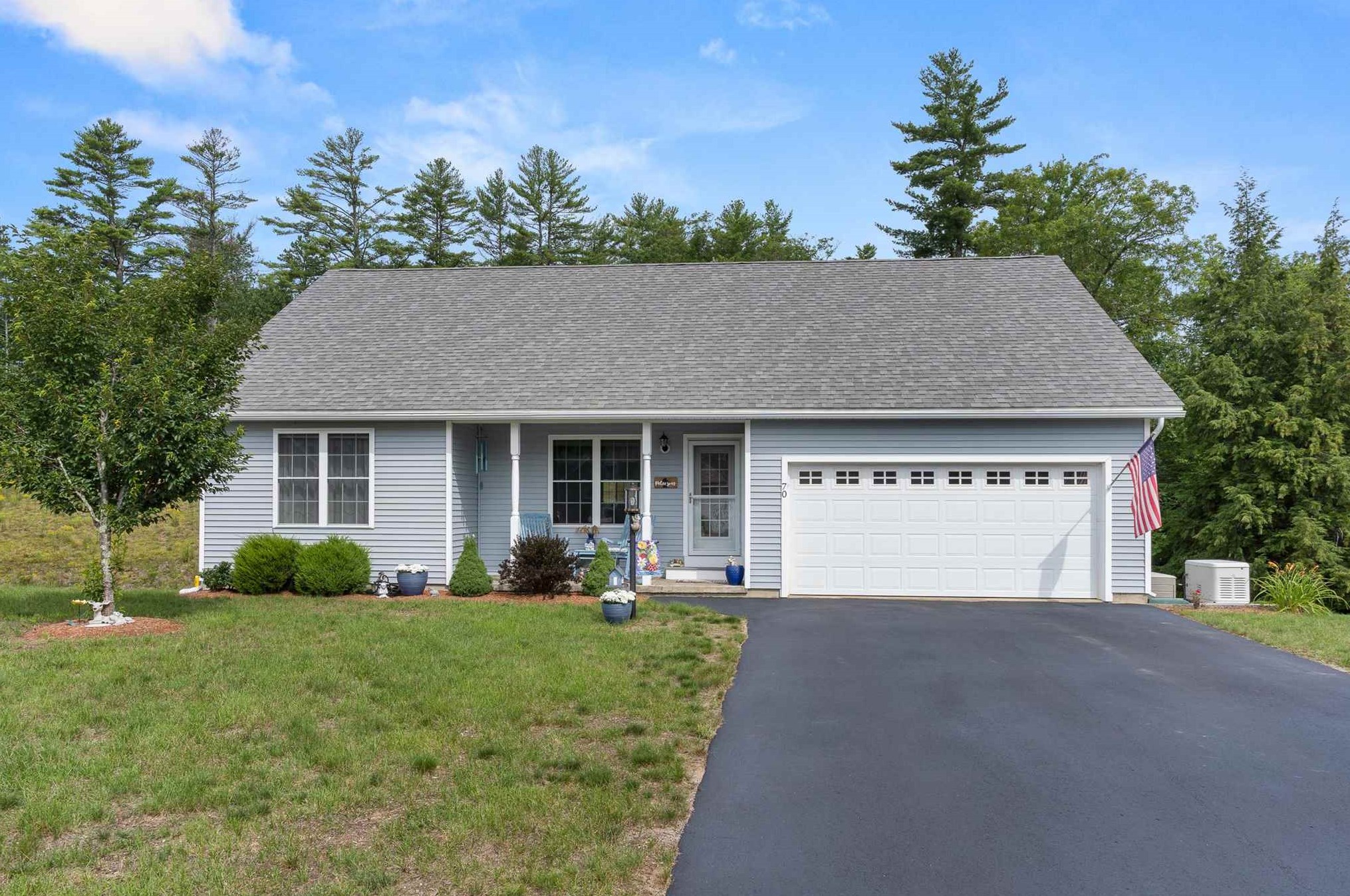 70 Daffodil, Concord, NH 03307