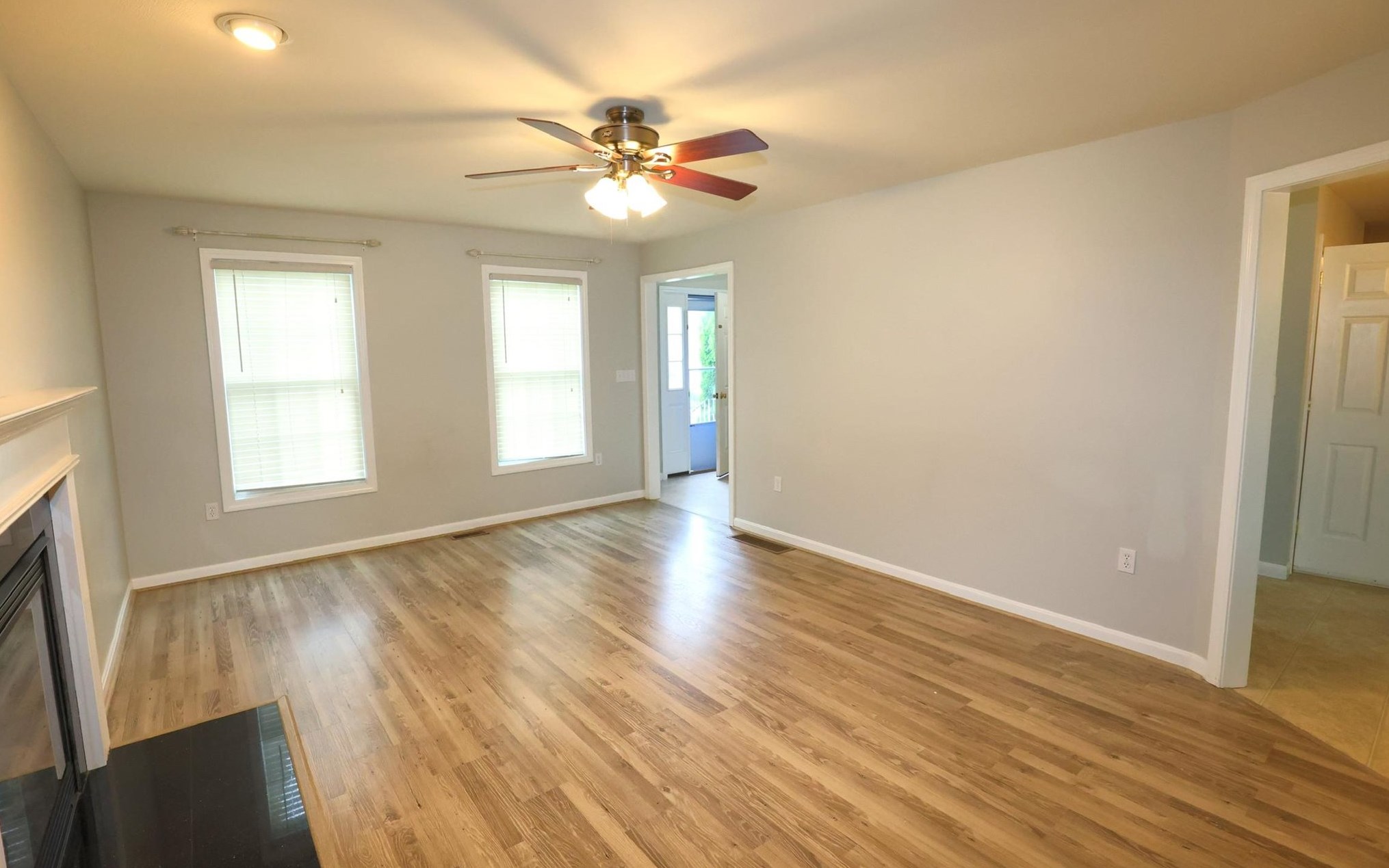 43 Majestic Ave, Nashua, NH 03063