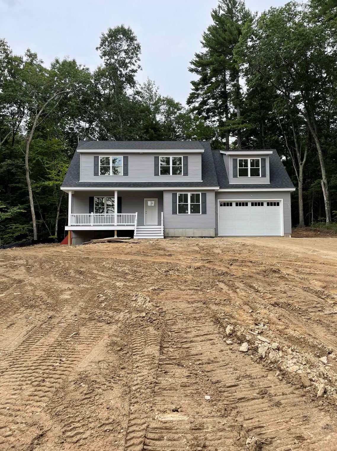28 Emerson Rd, Windham, NH 03087