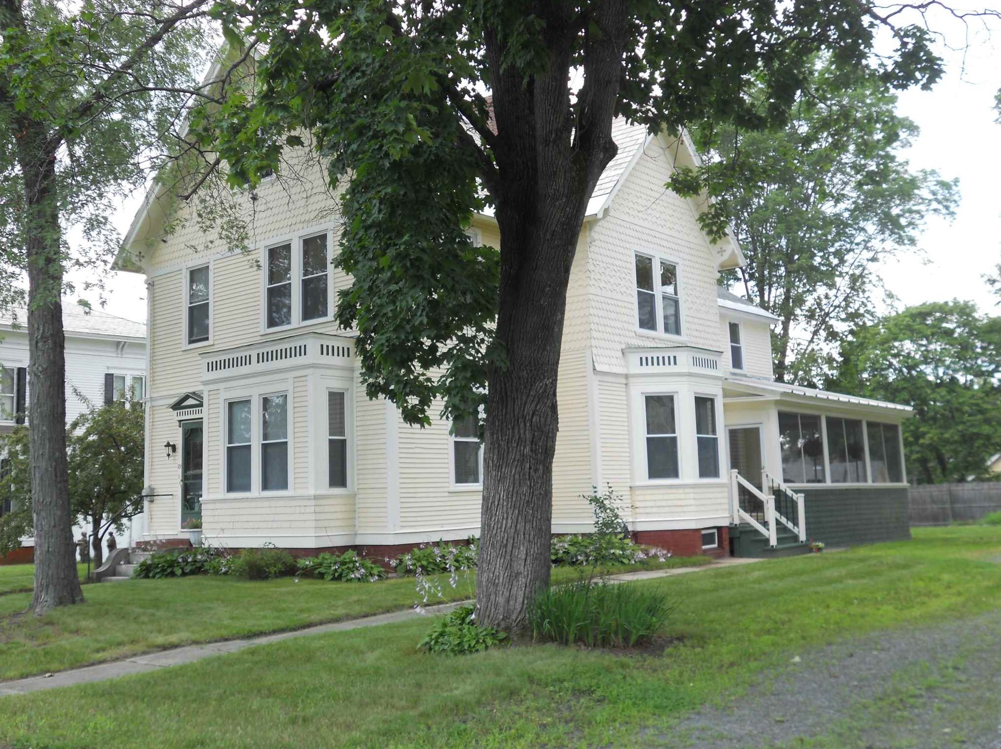 29 Prospect, Unity, NH 03743
