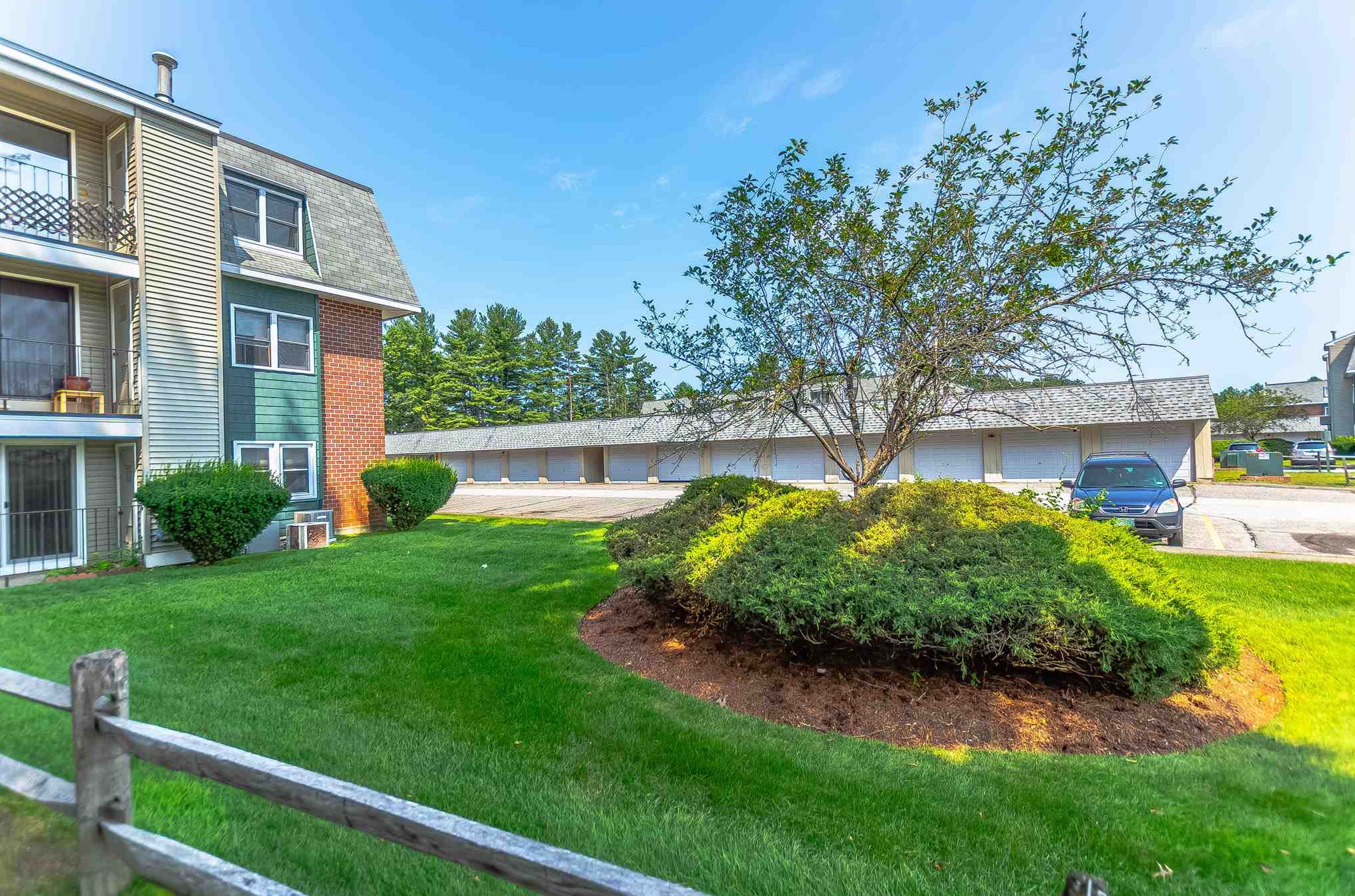 4 Roedean #105, Nashua, NH 03063