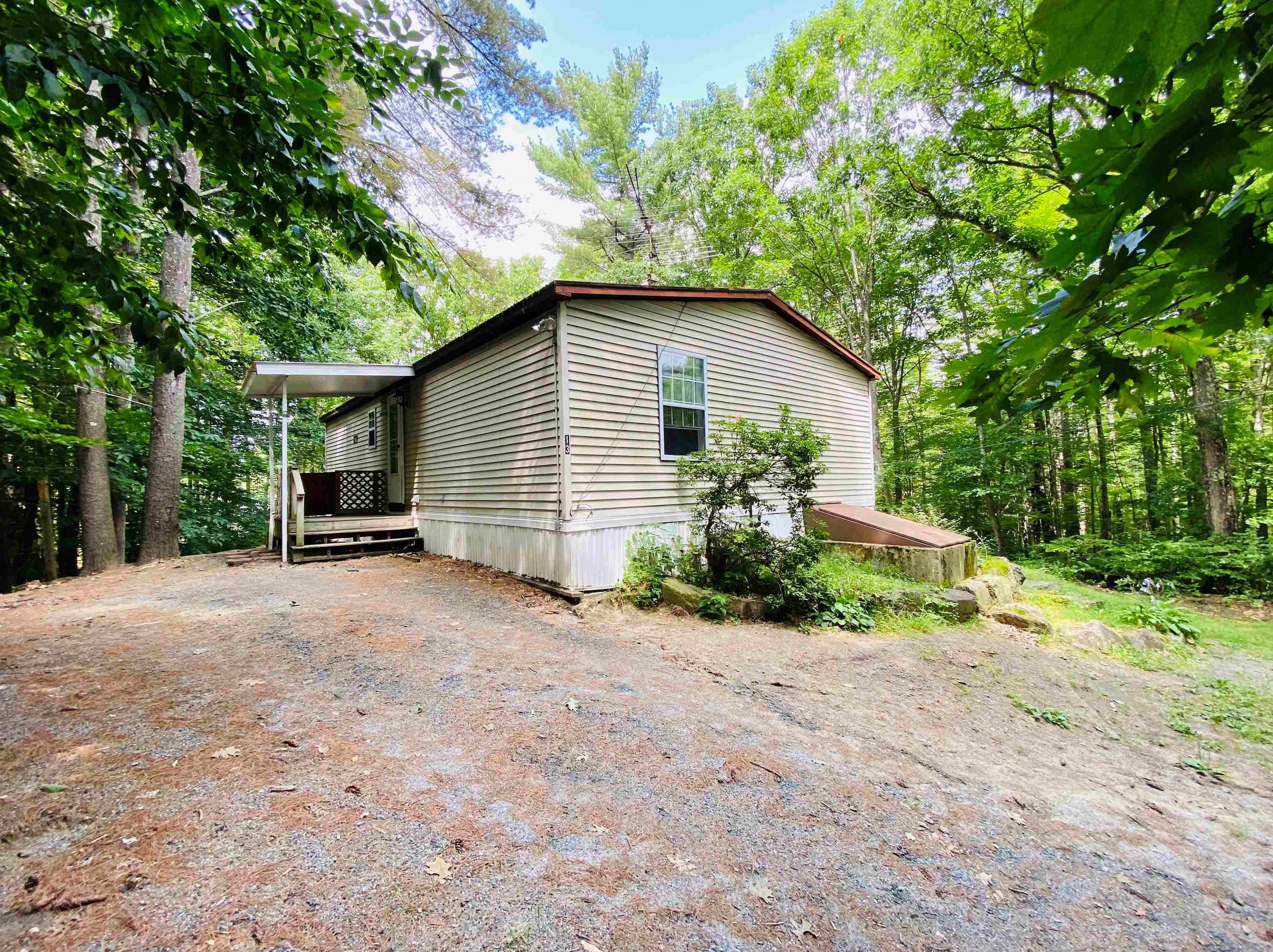 13 Harding Hill Rd, Sunapee, NH 03782
