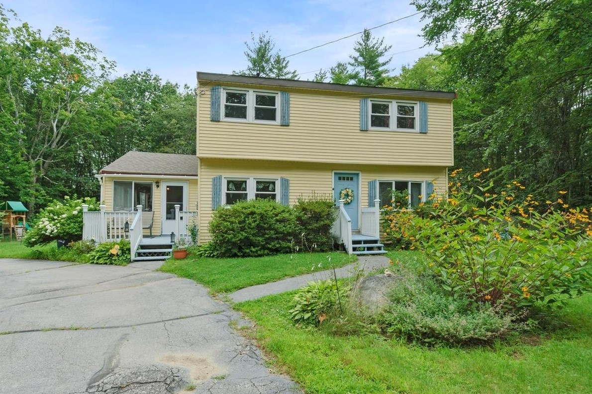 260 Old Bay Rd, New Durham, NH 03855