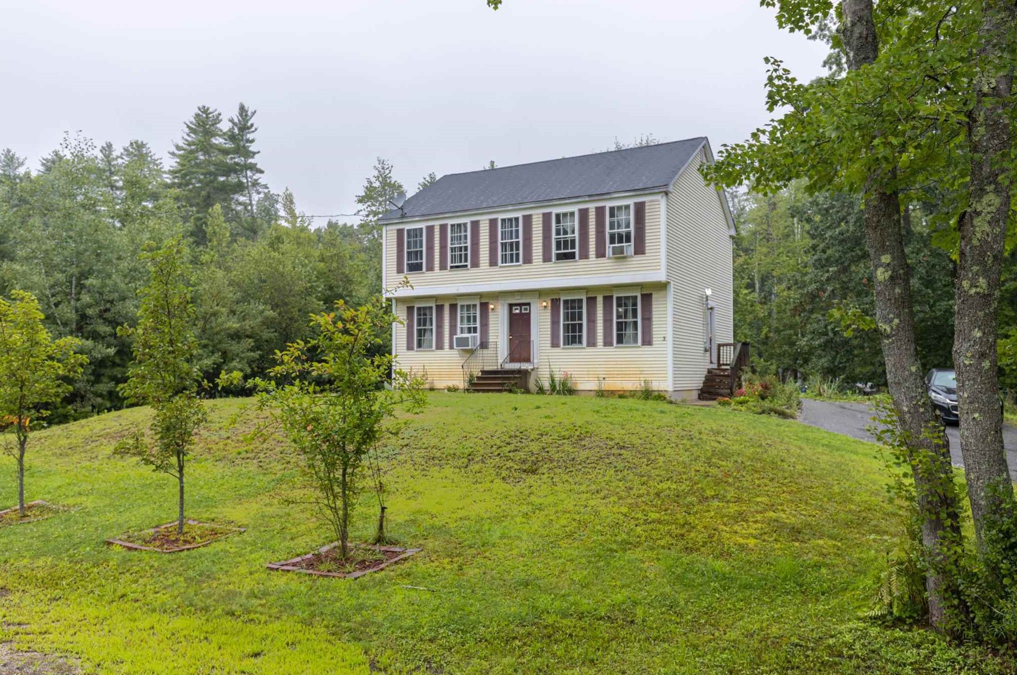 3 Mark Ln, Raymond, NH 03077