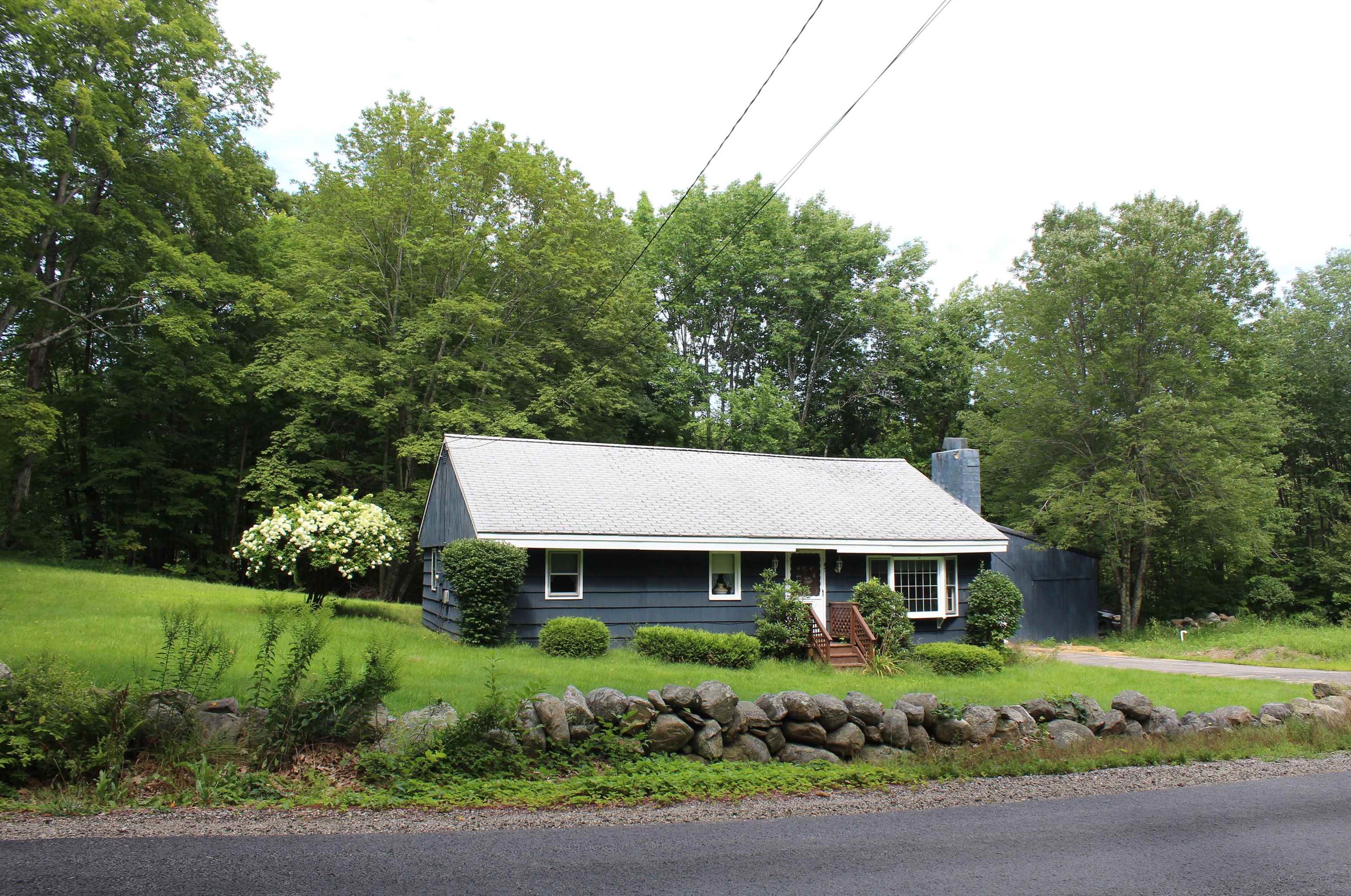 45 Fremont, Chester, NH 03036