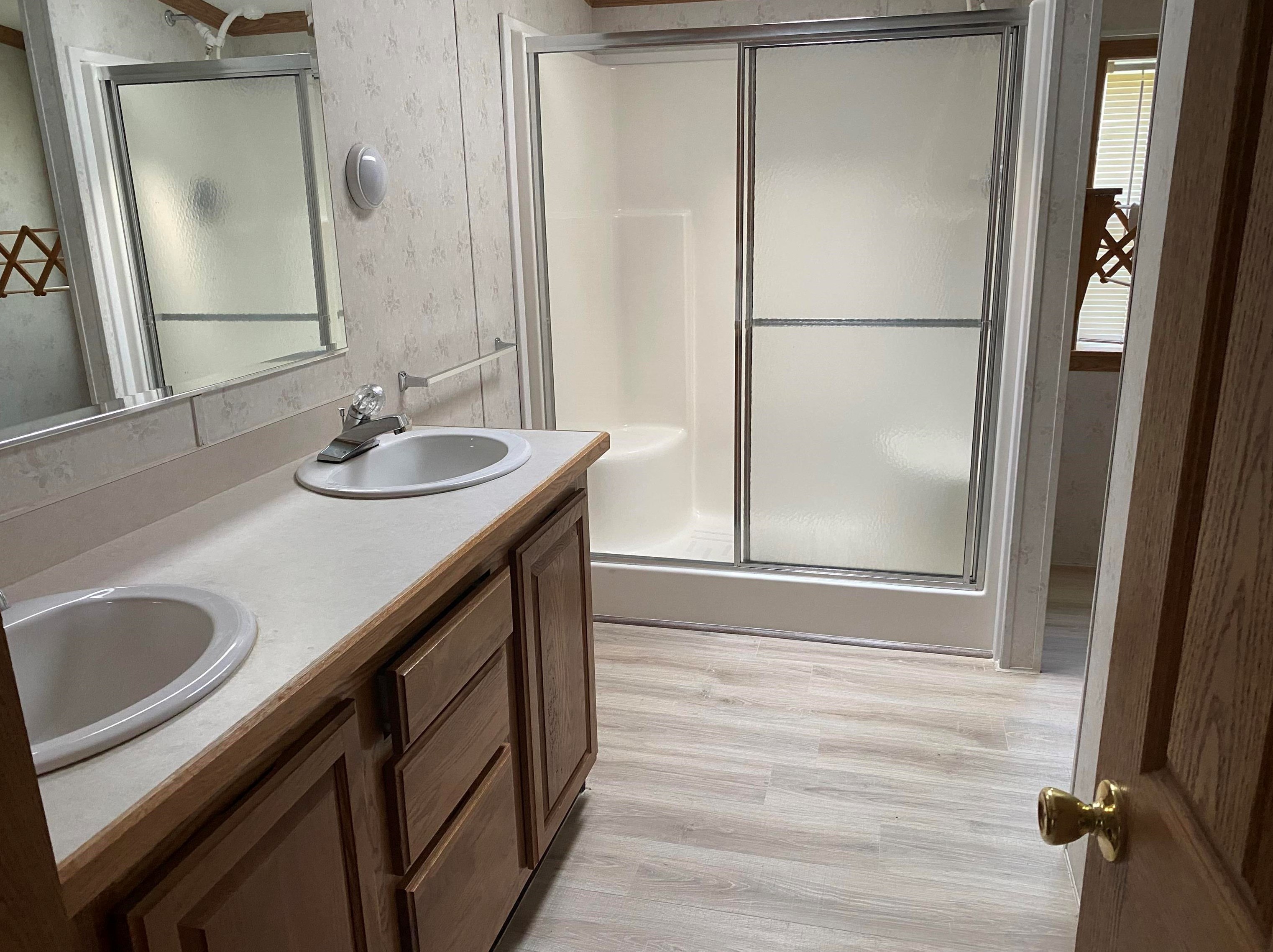 62 Victorian Way, Manchester NH  03104-5789 exterior