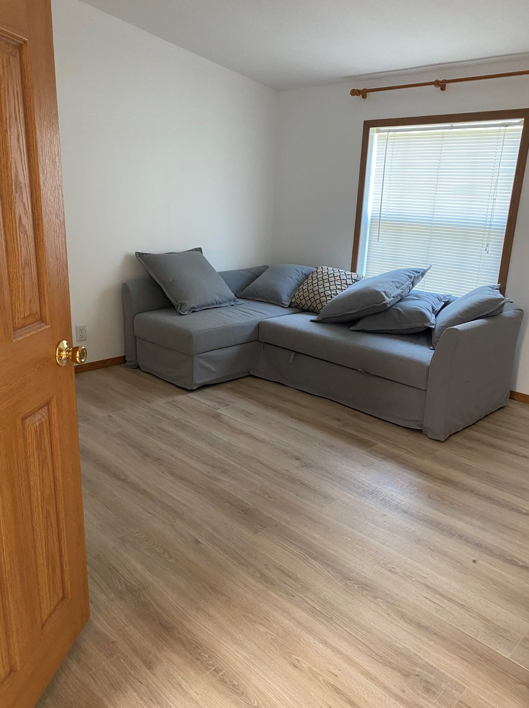 62 Victorian Way, Manchester NH  03104-5789 exterior