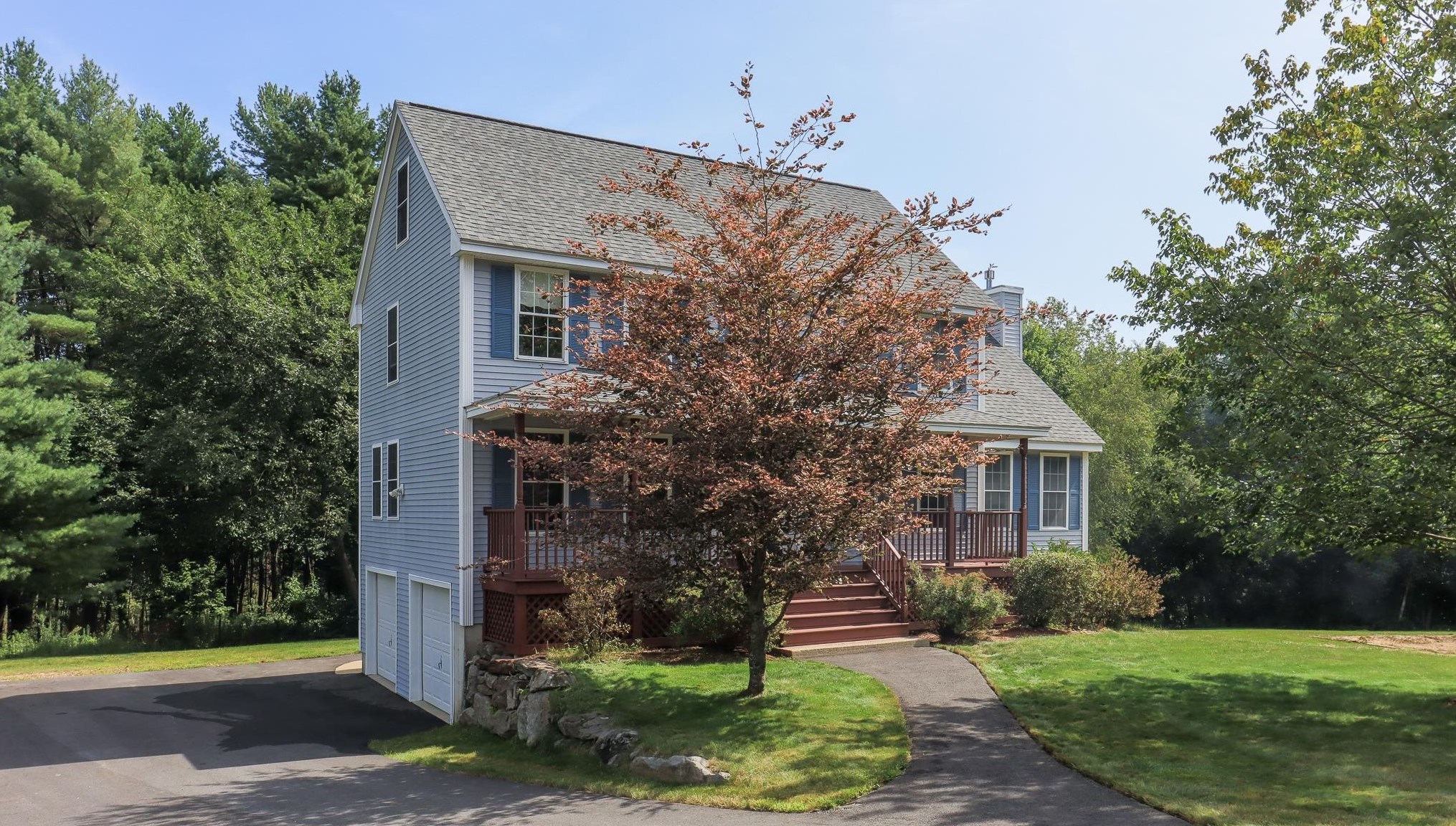 11 Willow, Derry, NH 03038