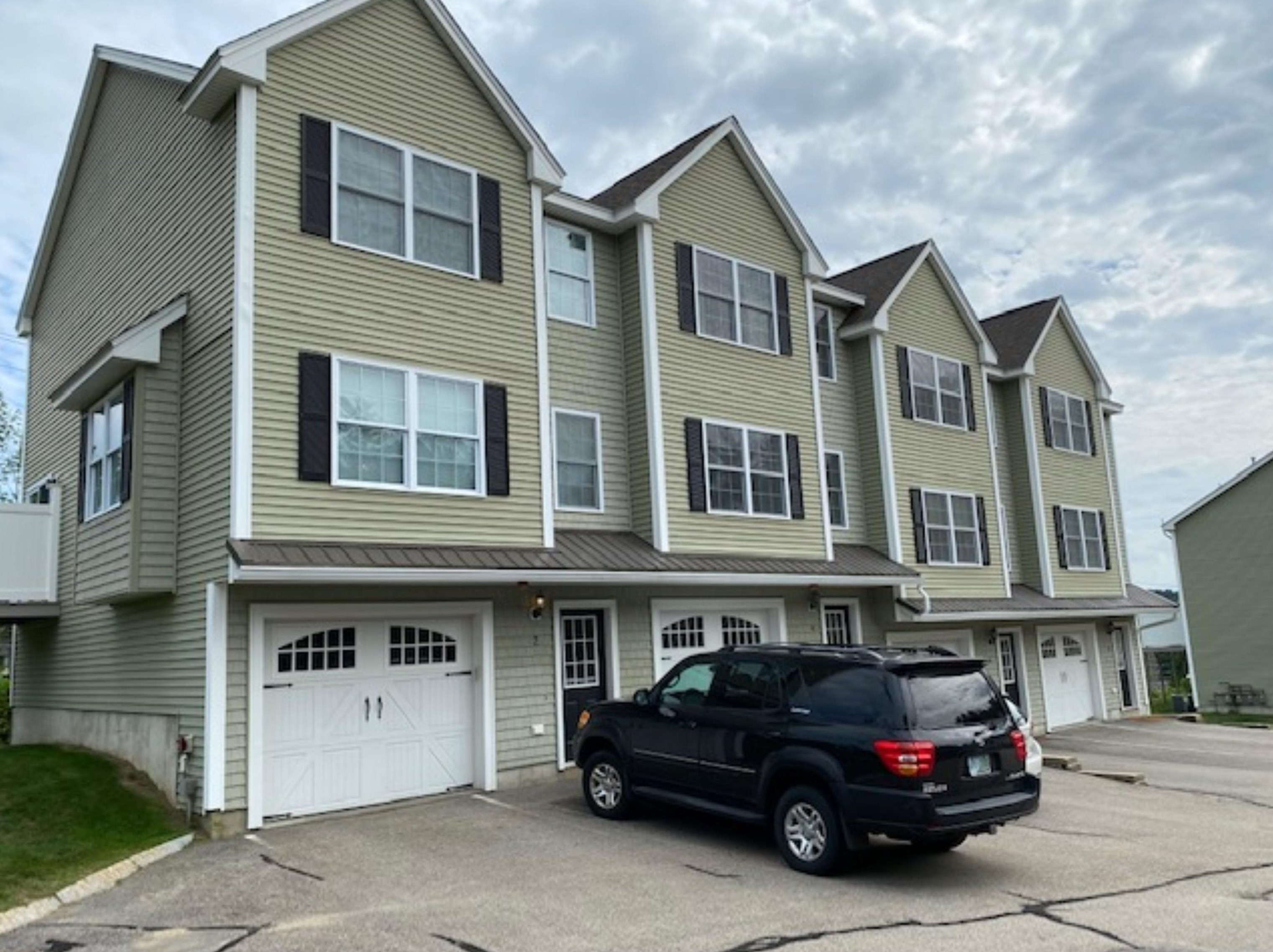 4 Townsend, Dover, NH 03820
