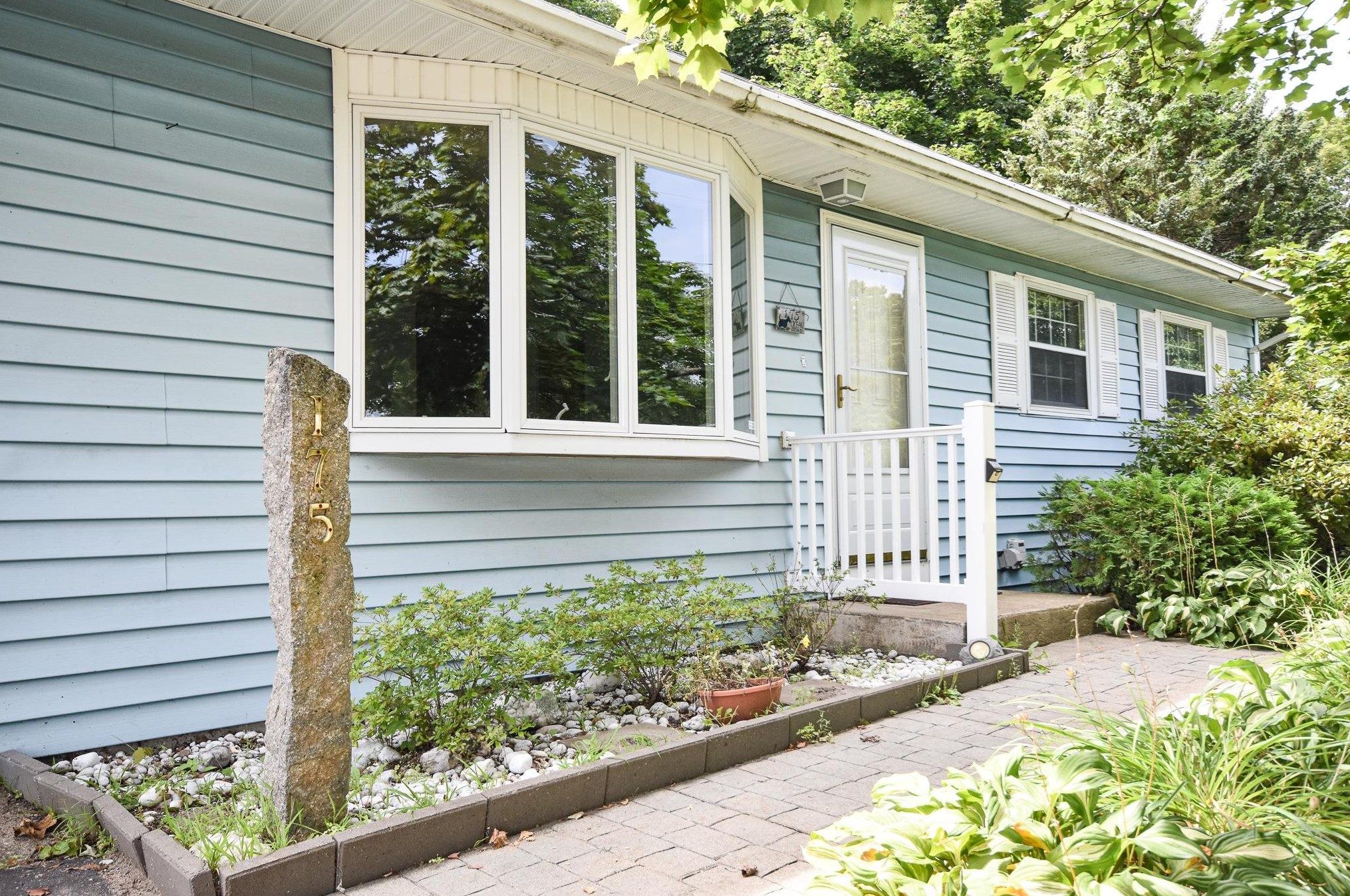 175 Ocean Rd, Portsmouth, NH 03801