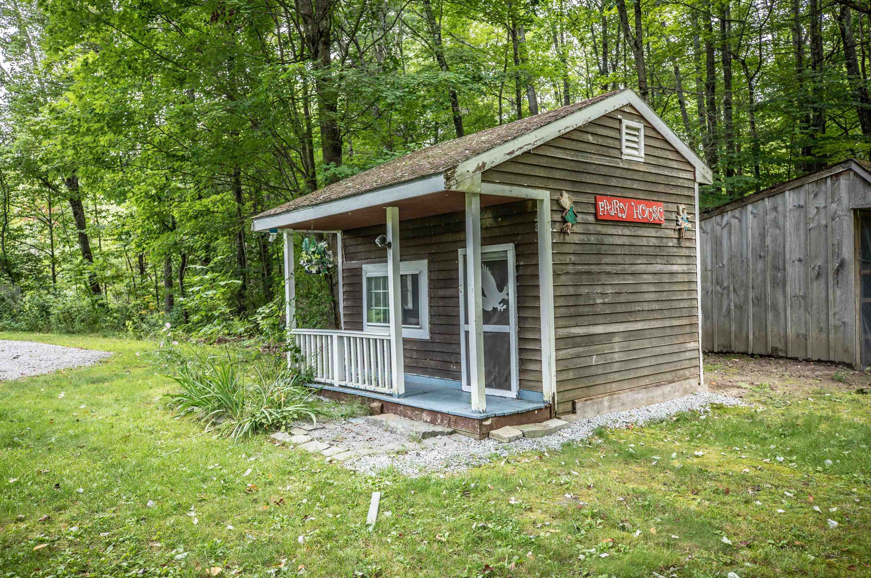 39 Forest, Weare, NH 03281