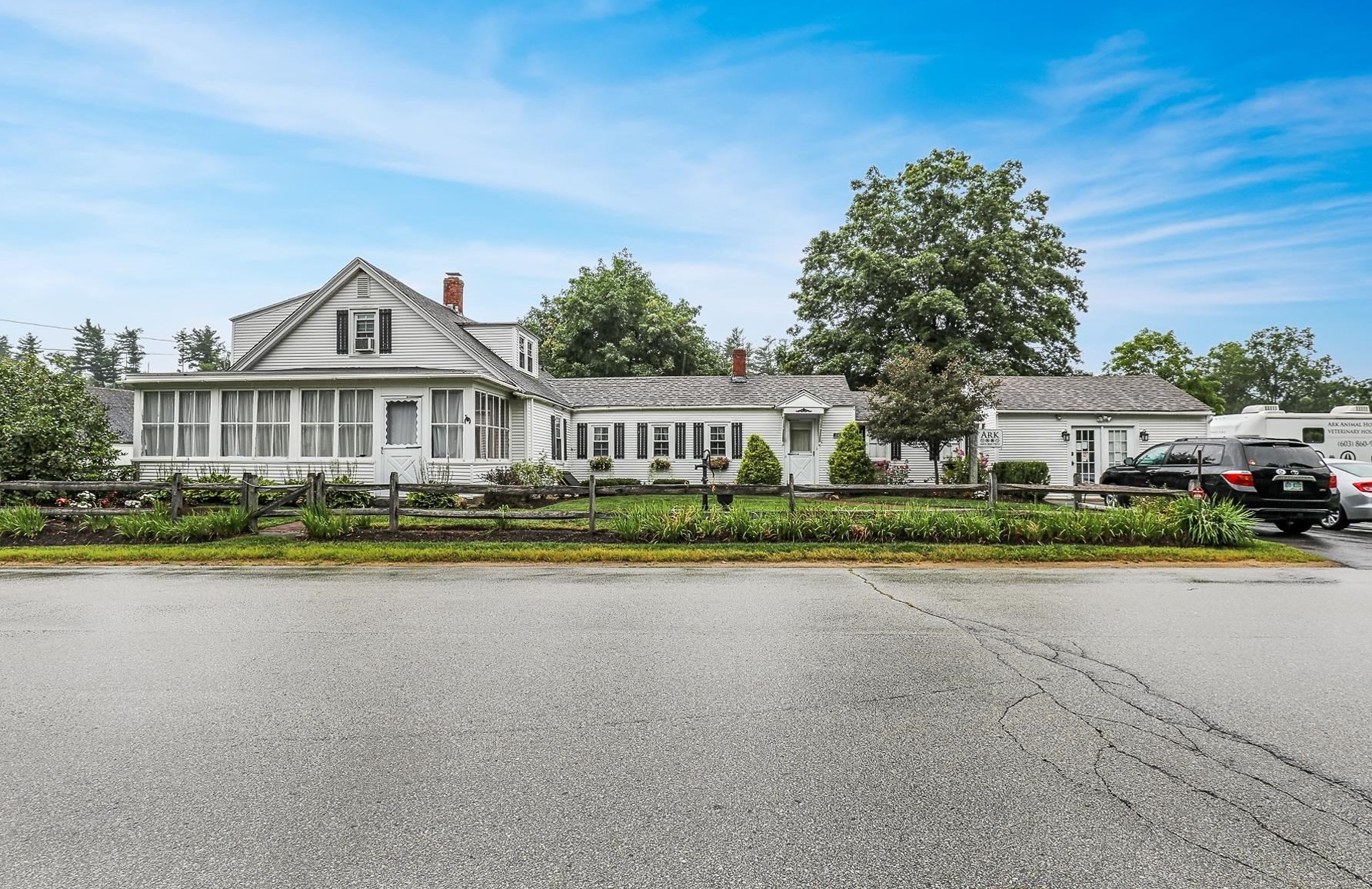 112 Towle Rd, Chester, NH 03036 exterior