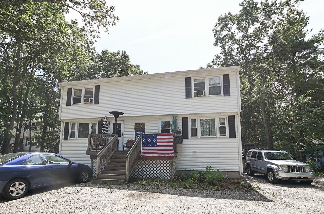 17 English Range Rd, Derry, NH 03038