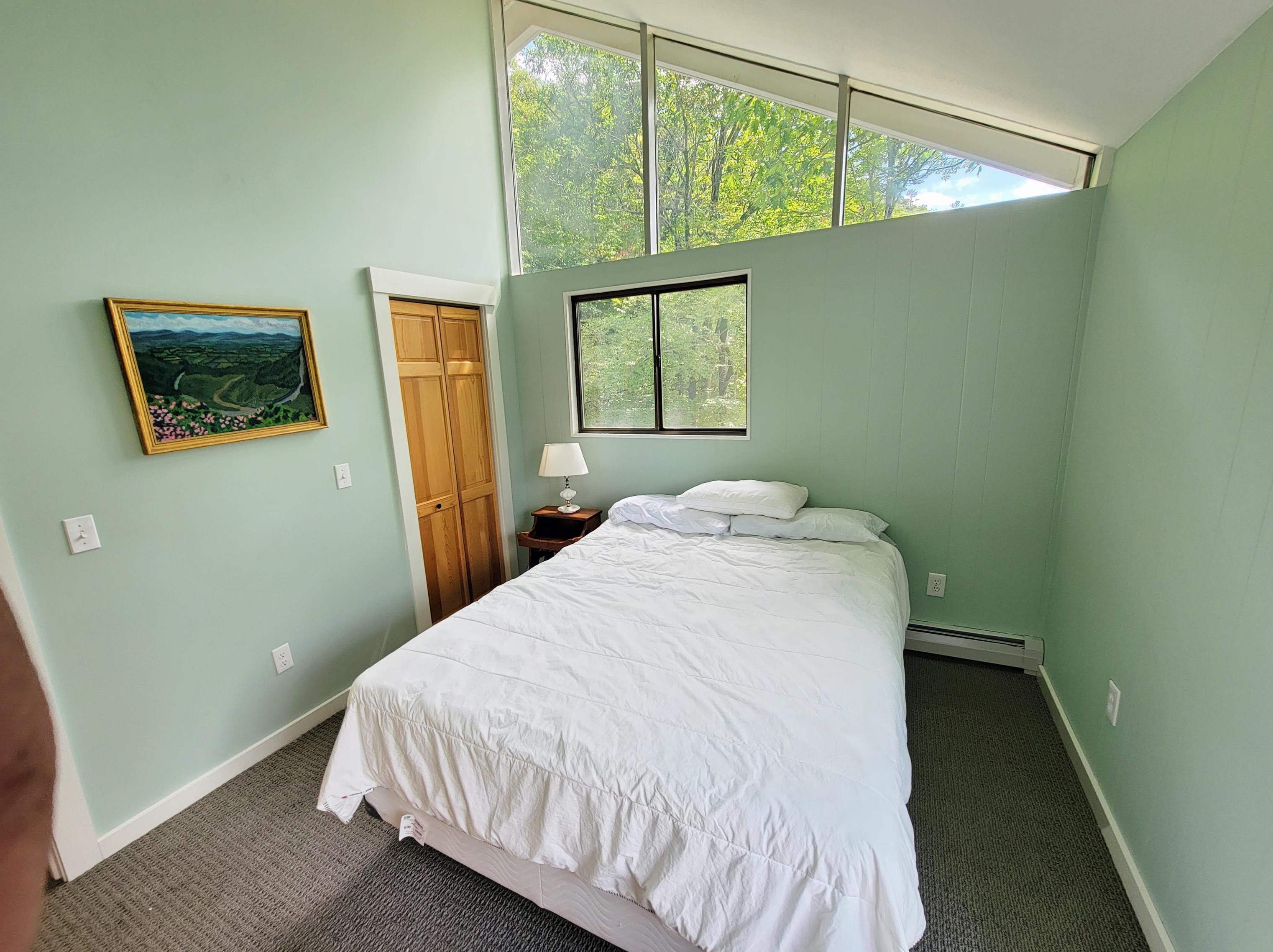 125 Fox St, Bridgewater NH  03222-1403 exterior