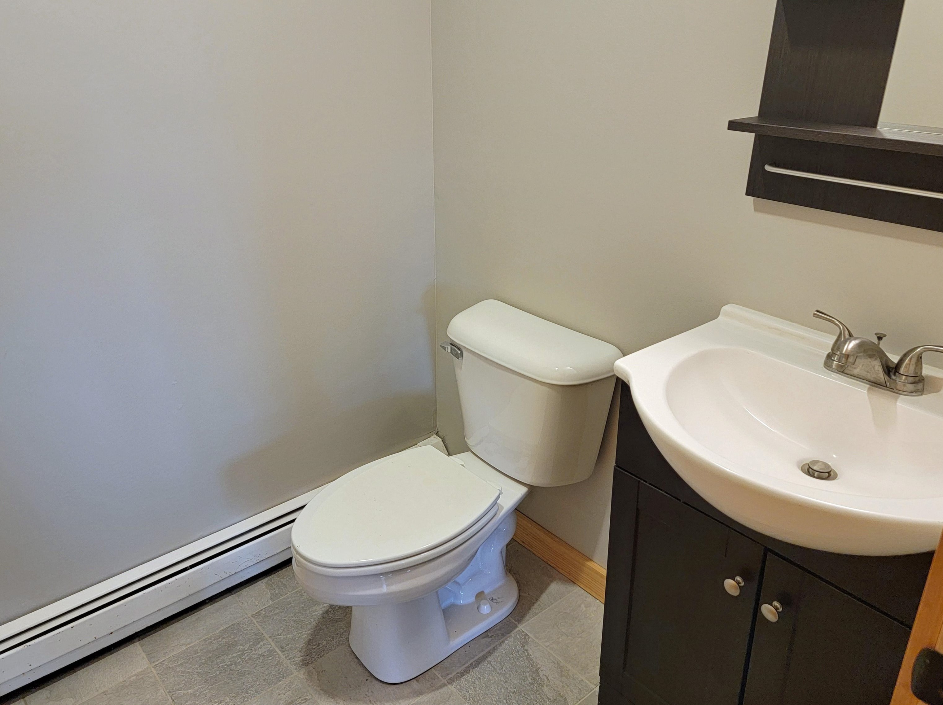 125 Fox St, Bridgewater NH  03222-1403 exterior